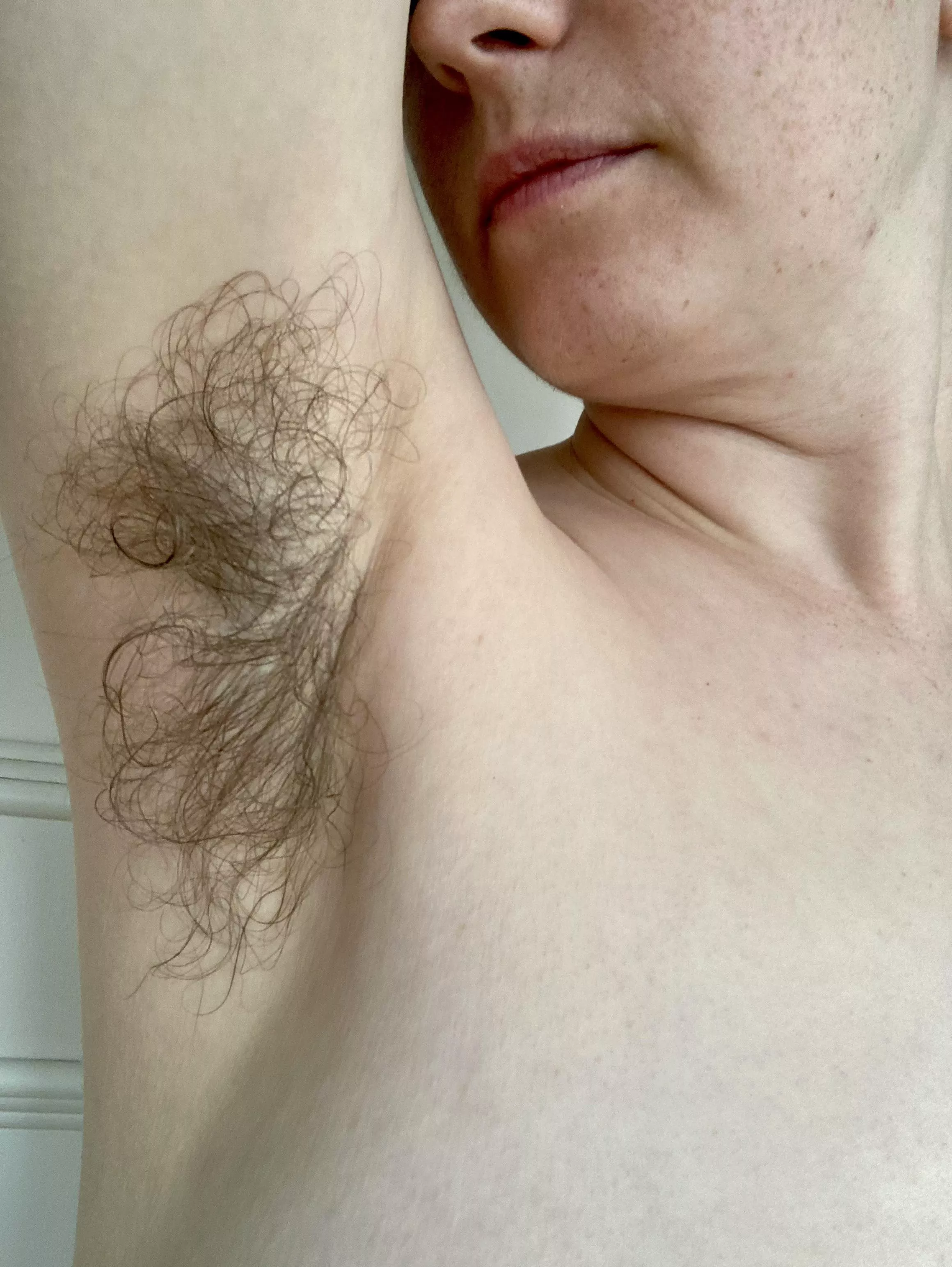 Into hairy armpits?