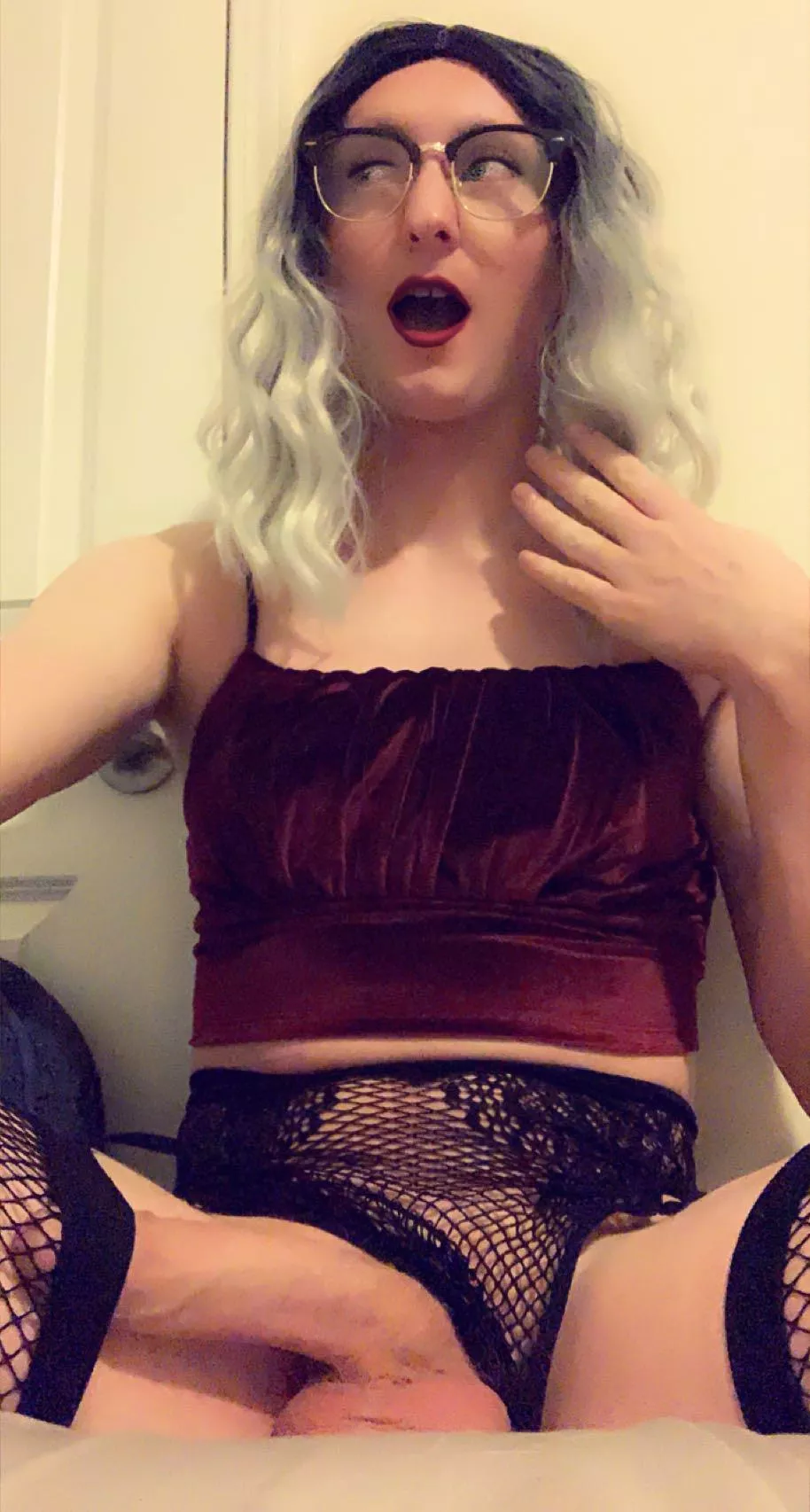 Is my tuck convincing? Or should hide it in your ass 🙈