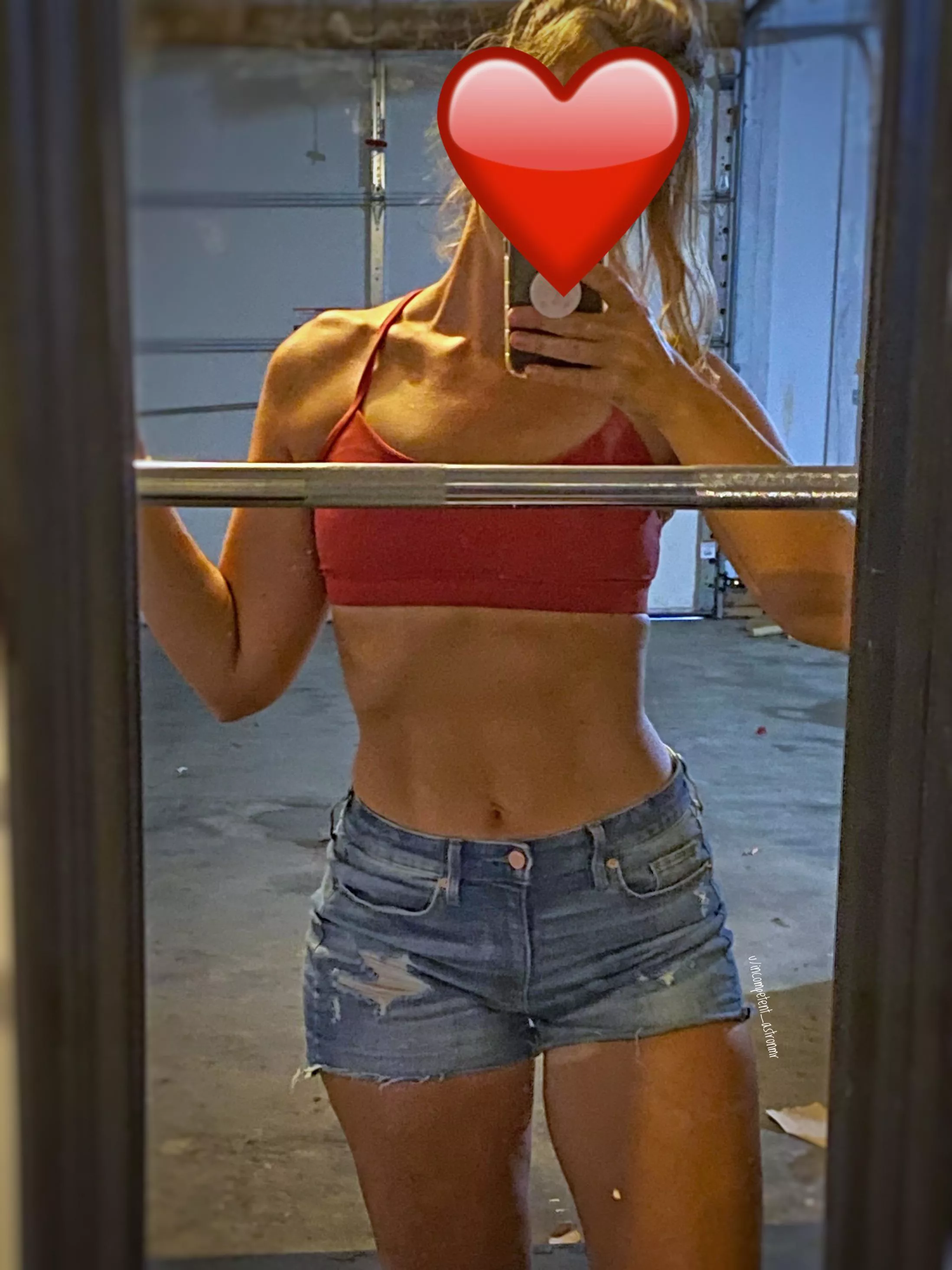 Is this appropriate workout attire? Maybe someone can help me [f]ind something else? 🤷‍♀️🏋️‍♀️