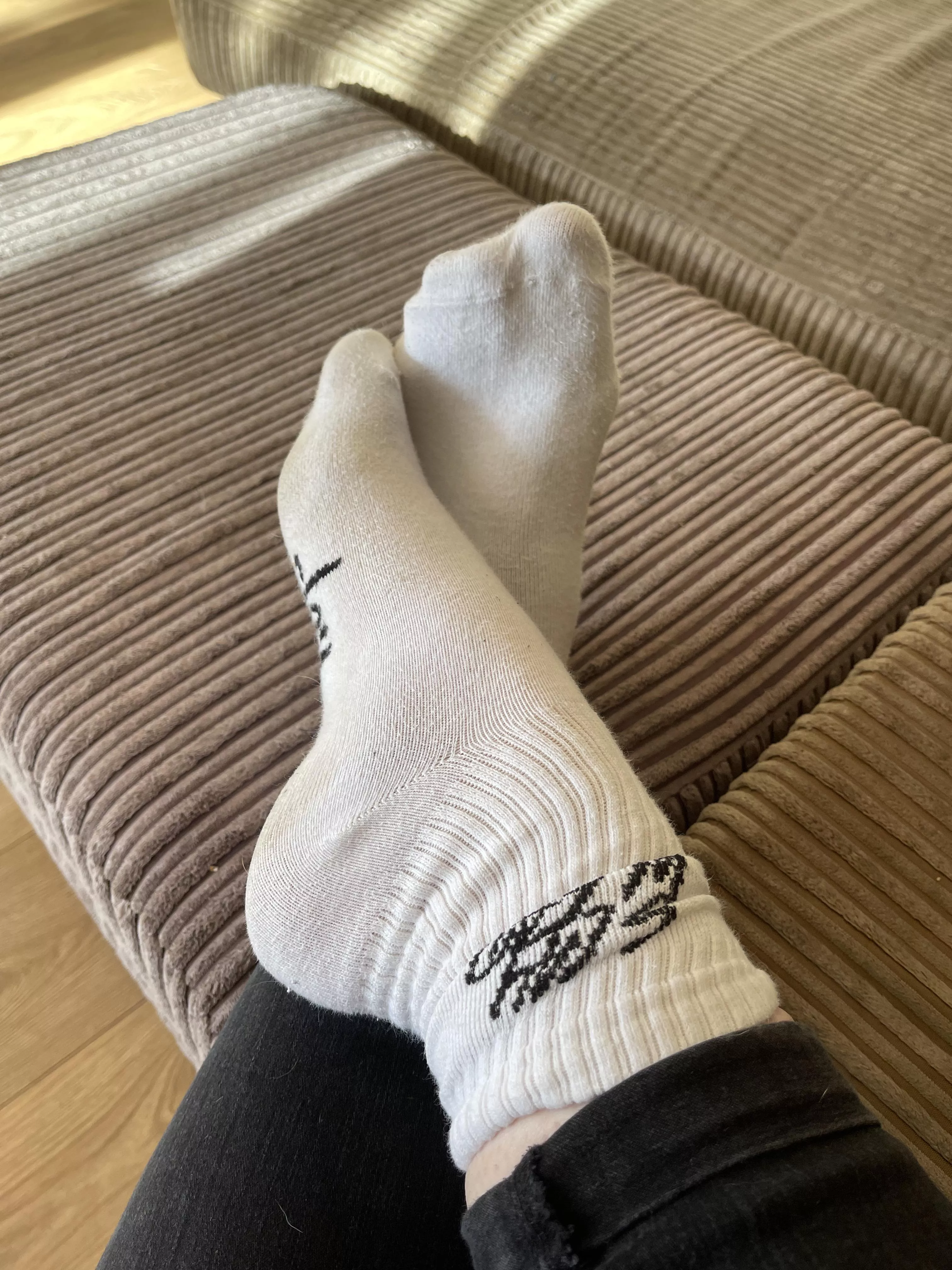 It’s a white sock sorta day 🦶