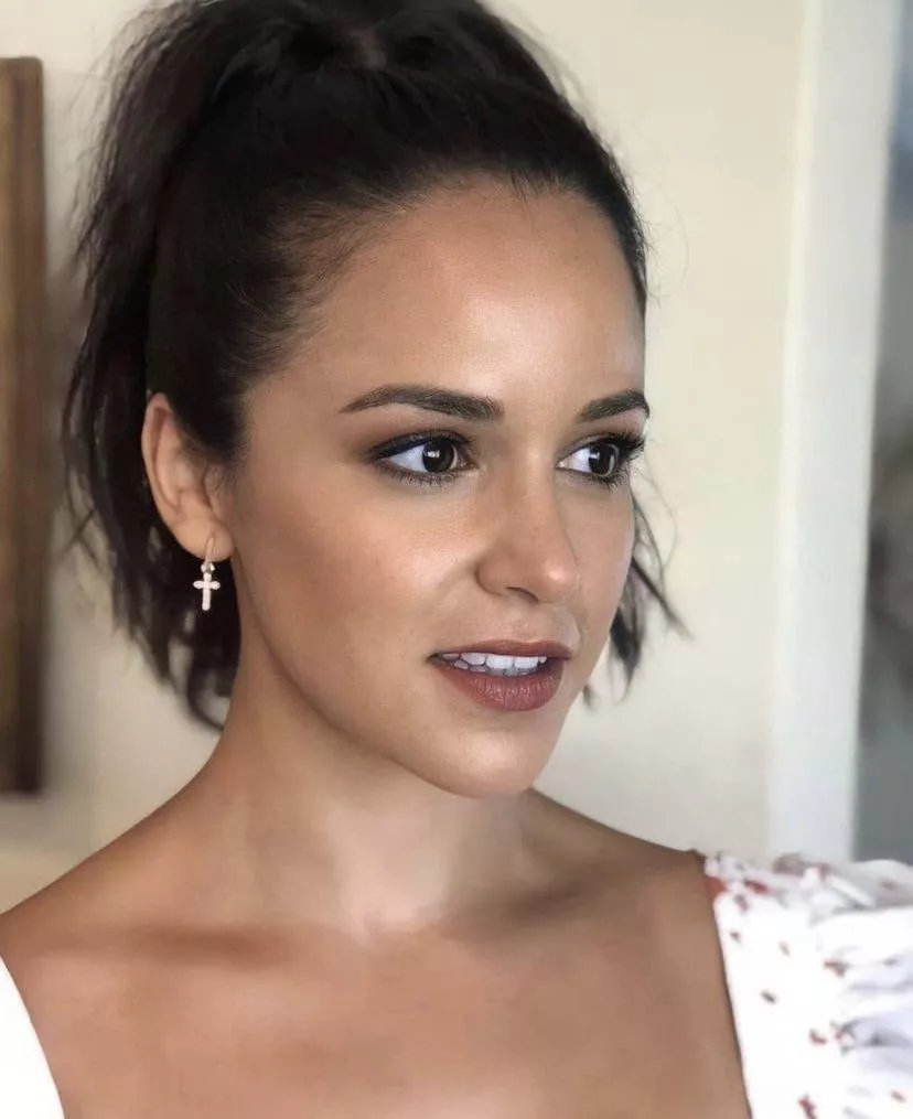 It’s time to lose NNN to Melissa Fumero. Can anyone feed me pics of her? Kik: appletrib