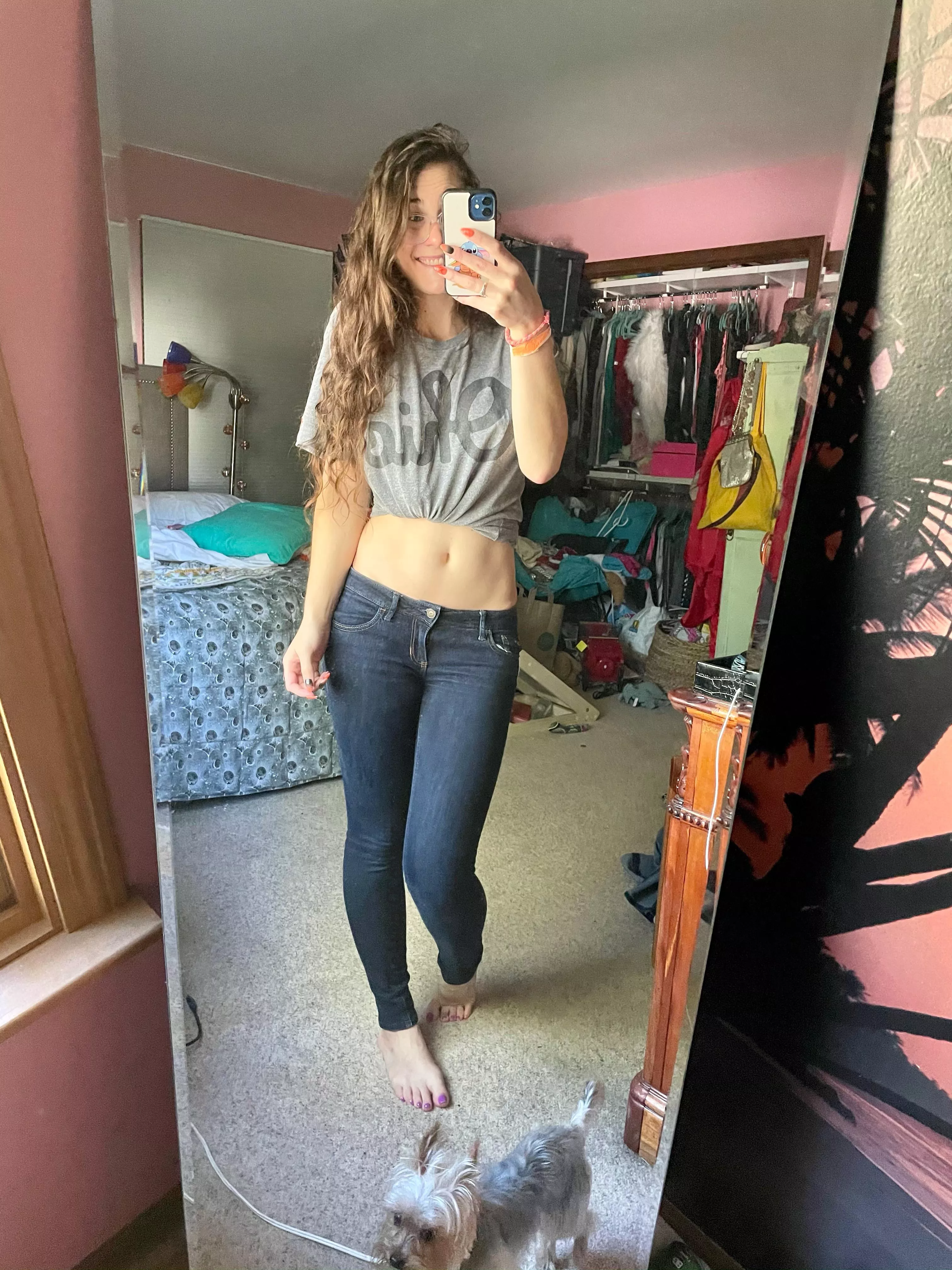 I’ve been rocking knotted crops this year, and I’m a big fan