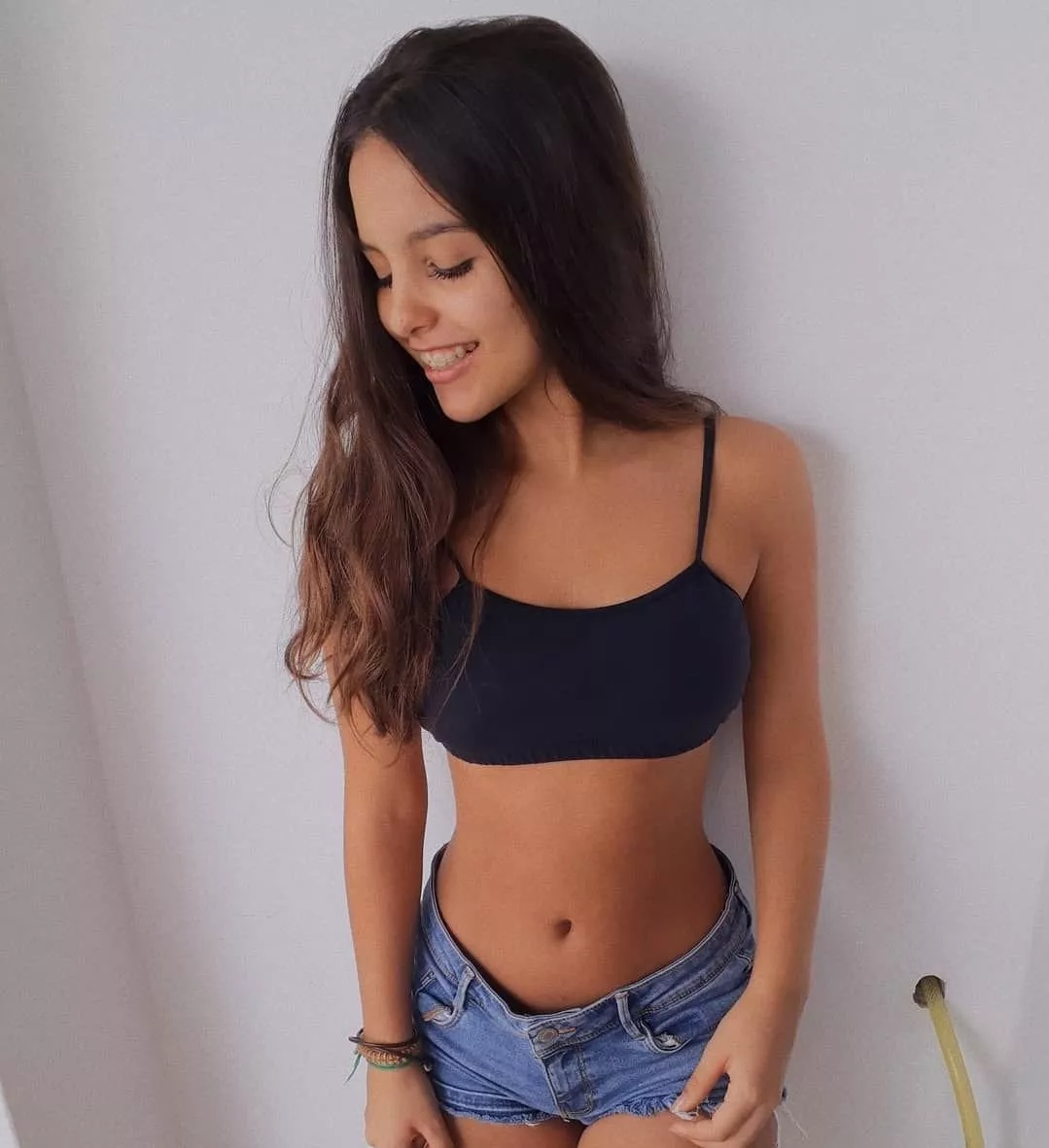 Jean shorts and a small crop top