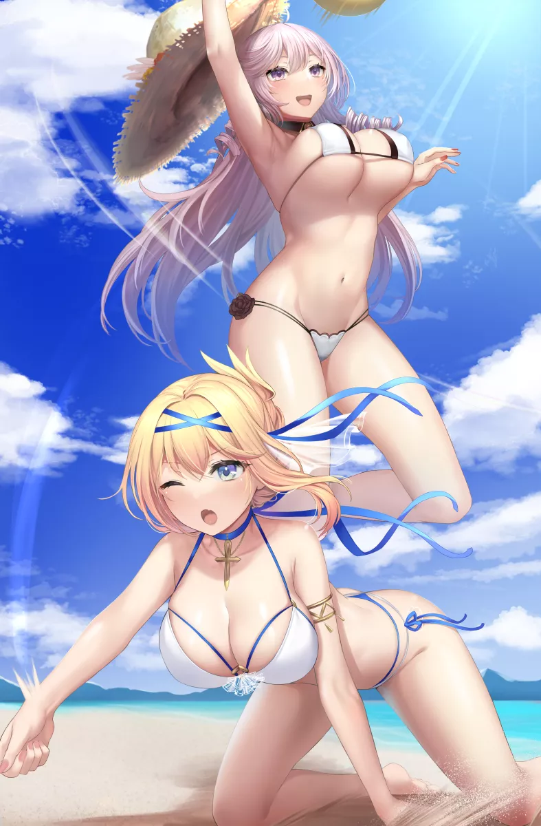 Jeanne & Algerie playing Beach Volleyball