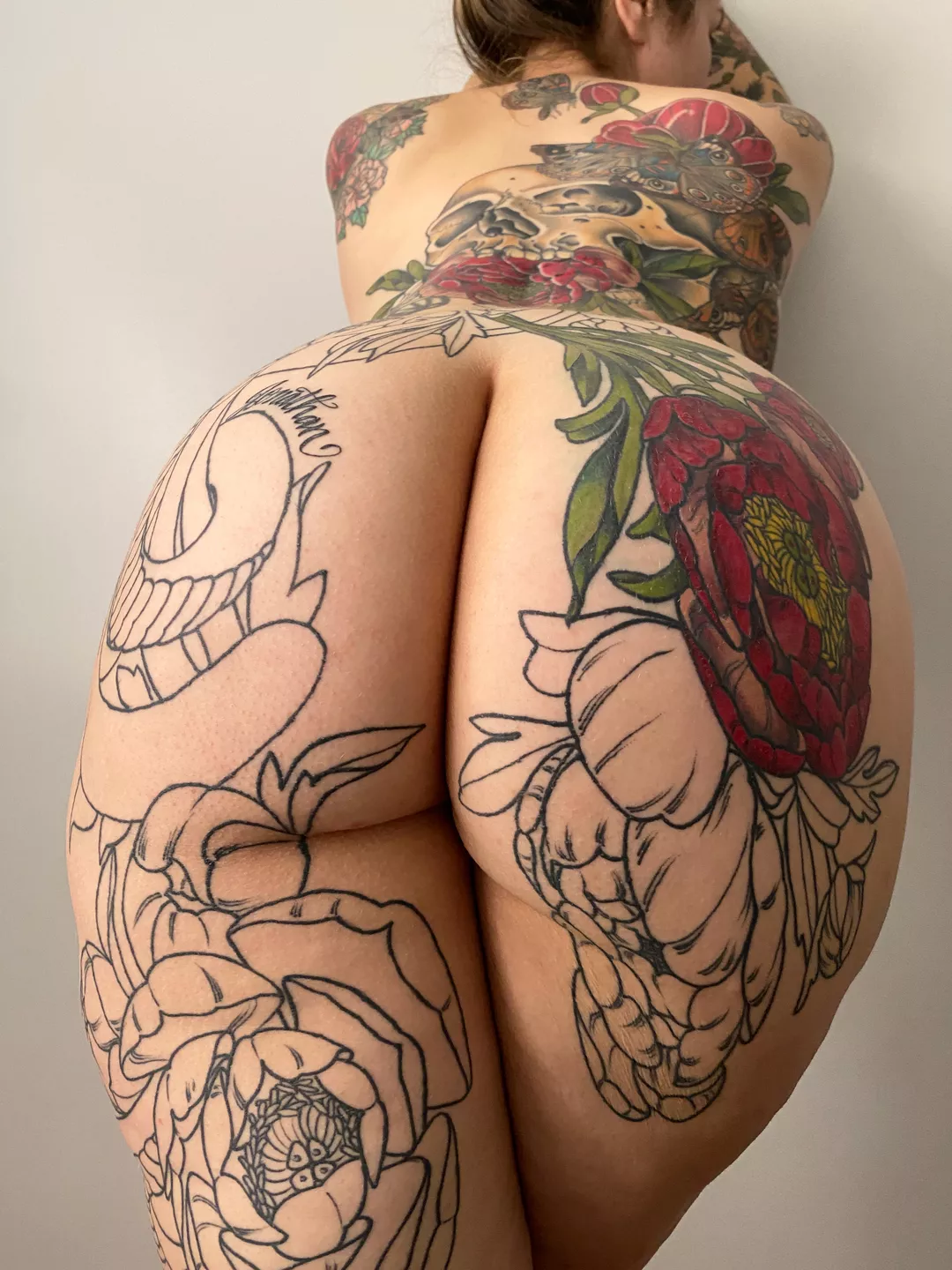 Just a few more sessions on my back/butt piece left to go!