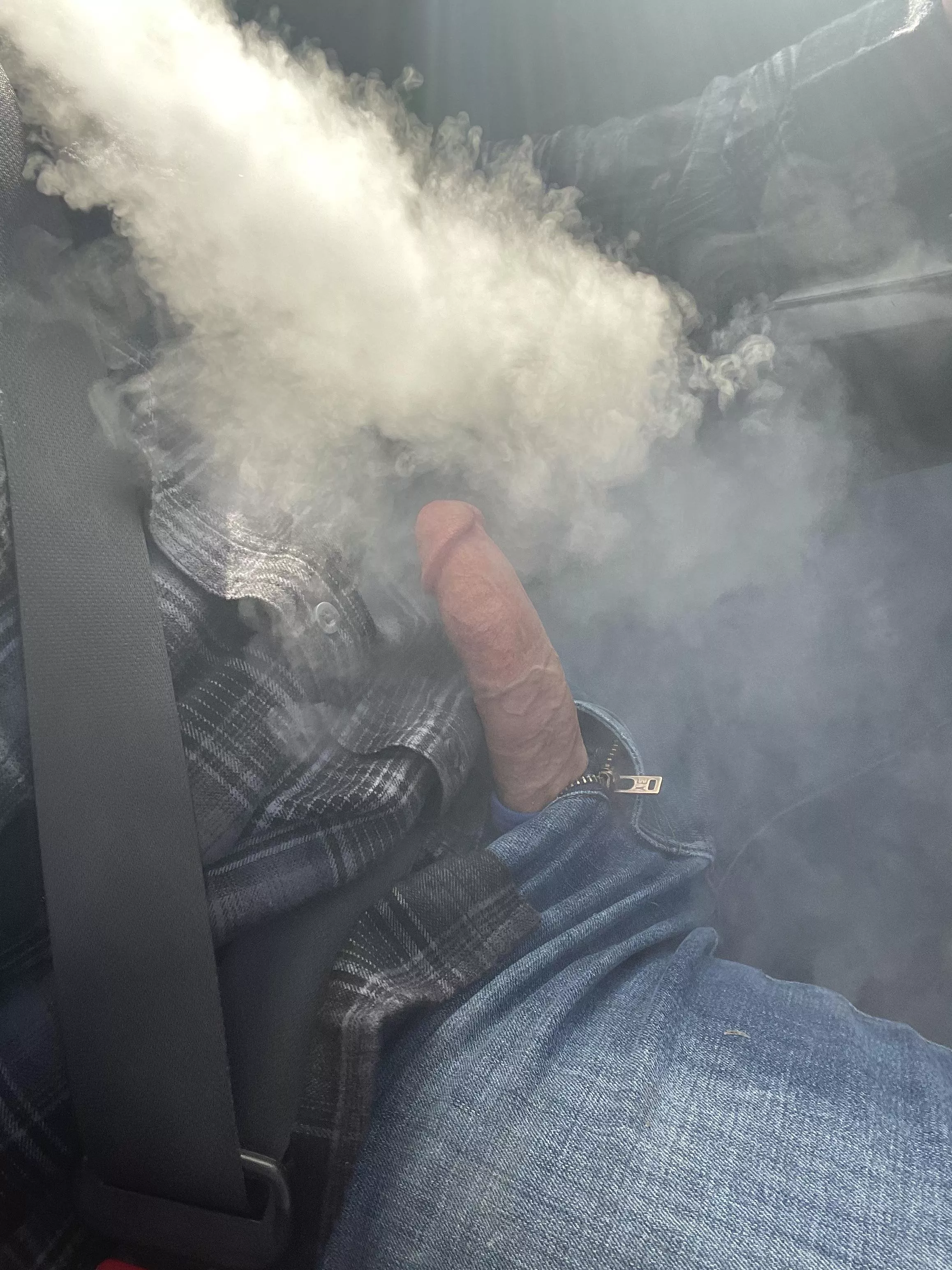 Just driving and vaping down a busy highway.