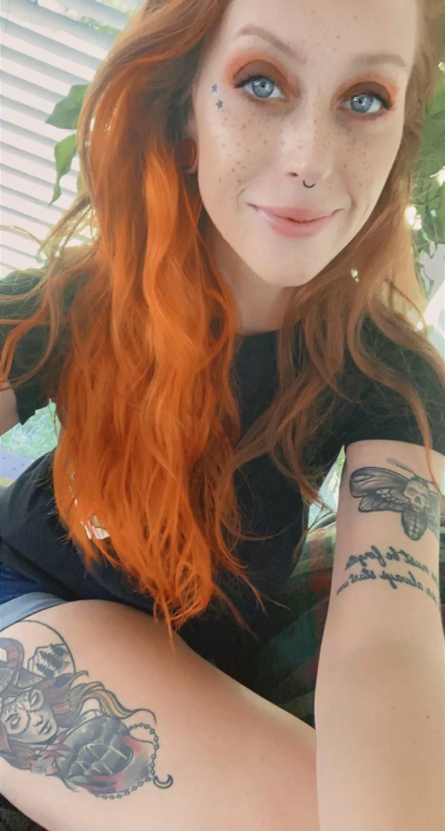 just refreshed the orange side of my hair 🧡