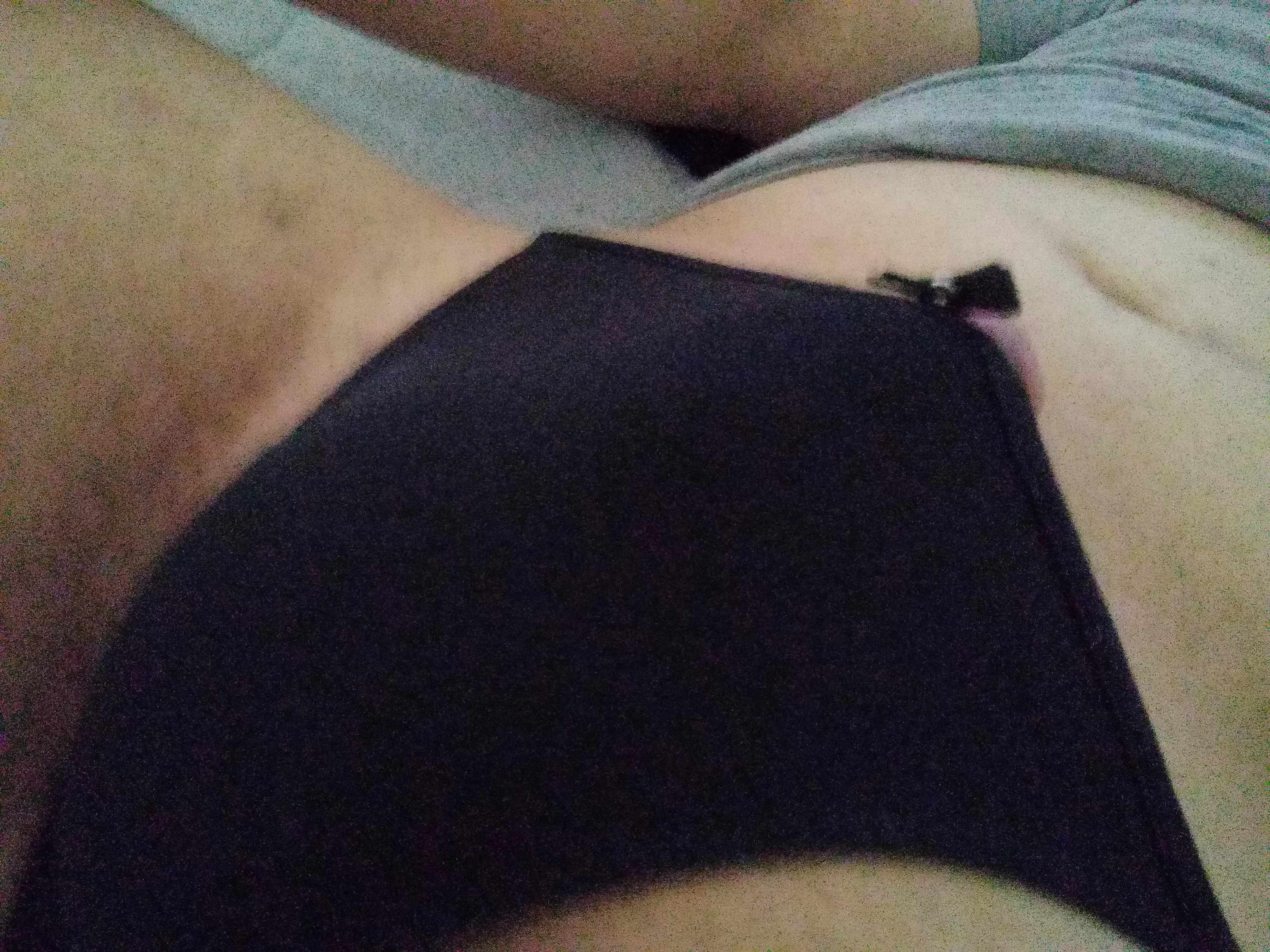 Just trying some used panties 😁