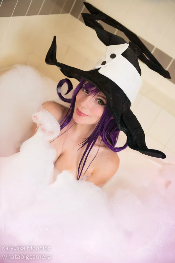 Katyuska Moonfox as Blair