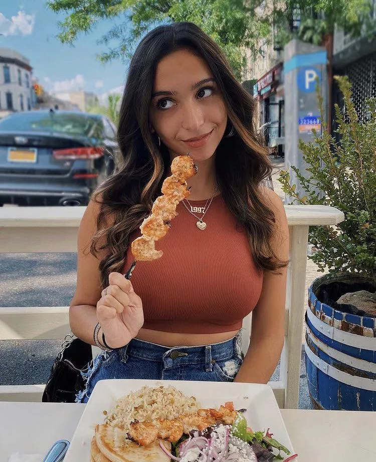 Kebab cutie