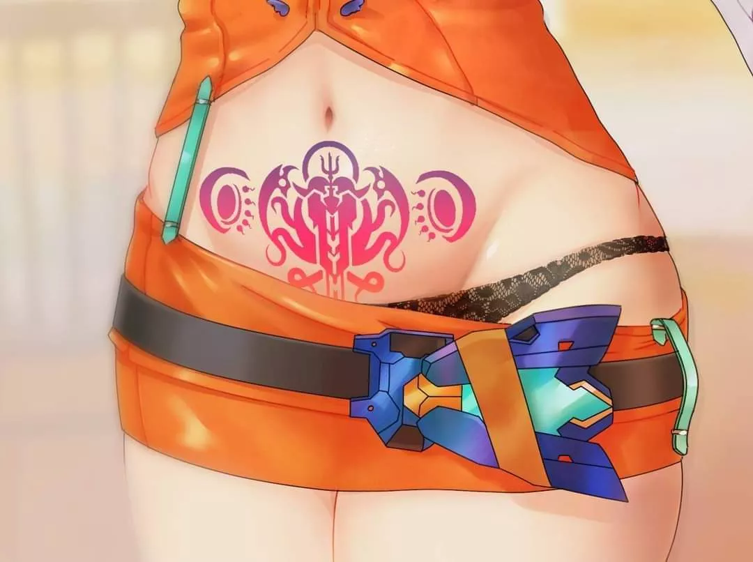 Kiara's lewd hips