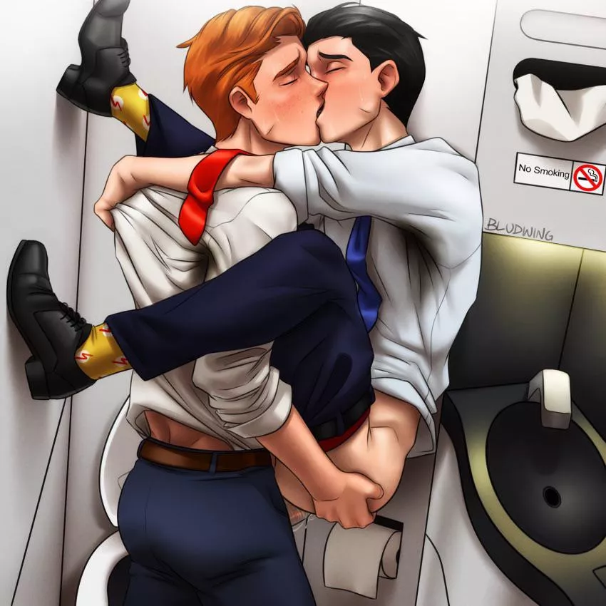 Kid Flash and Robin have fun in the airplane restroom (Bludwing)