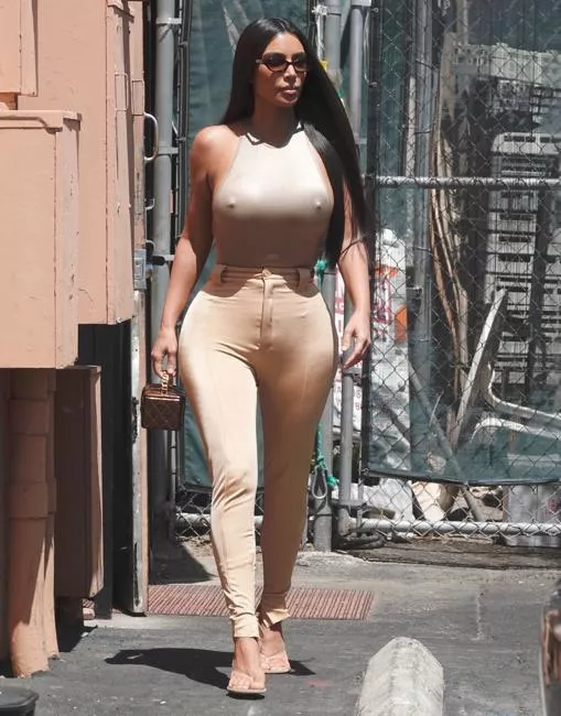 Kim looking like she needs milked ðŸ¼