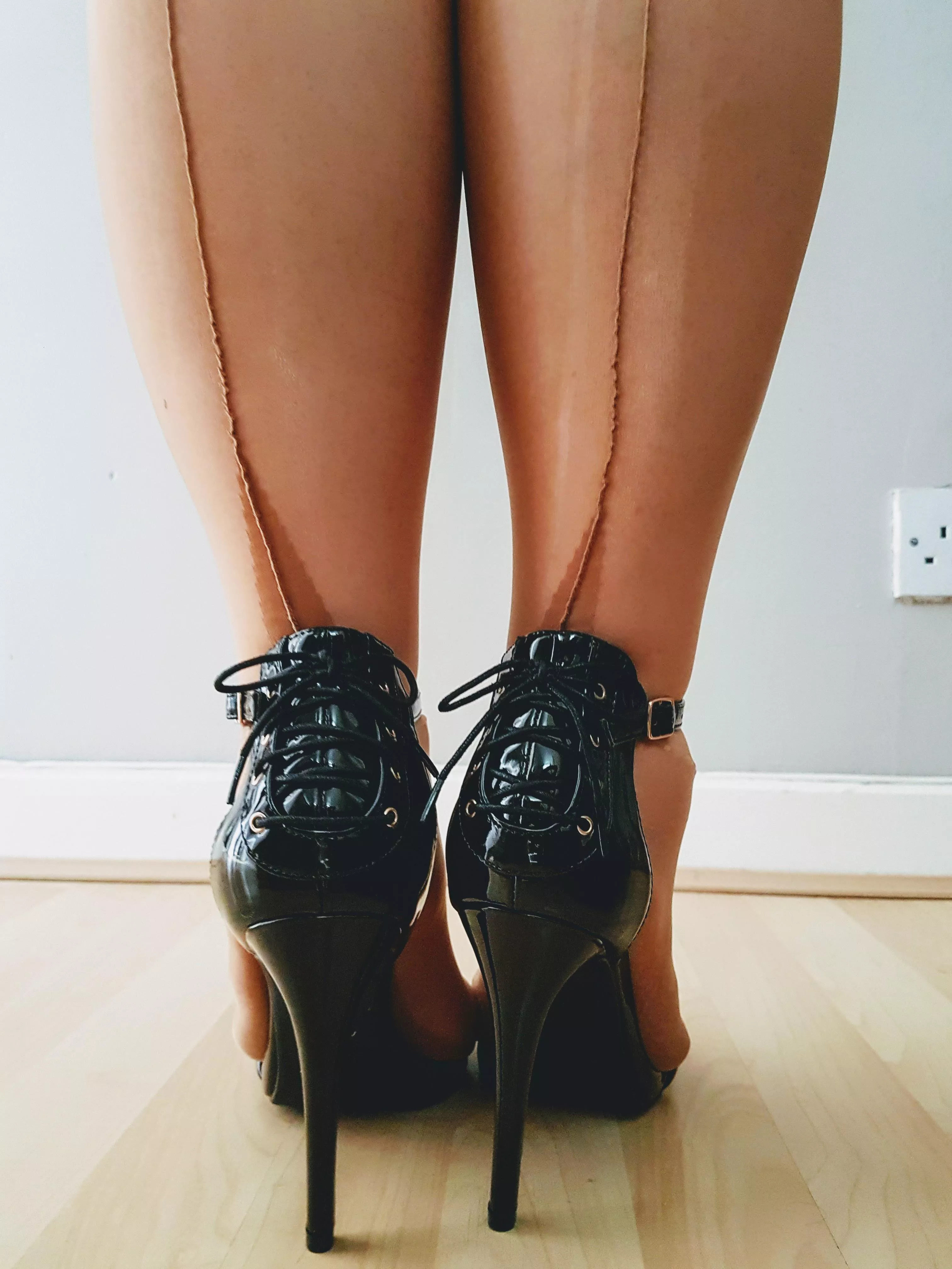 Laced heels