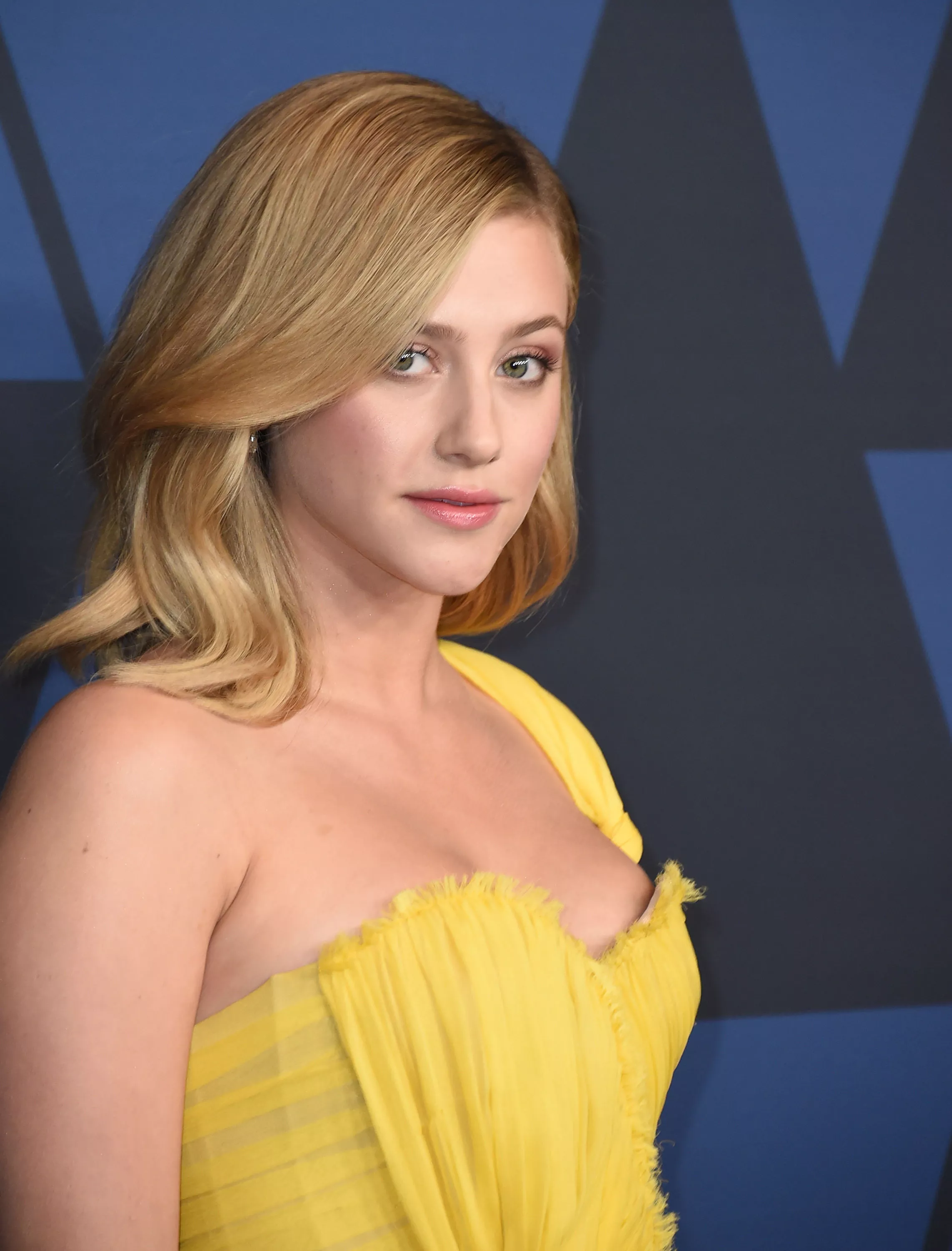 Lili Reinhart