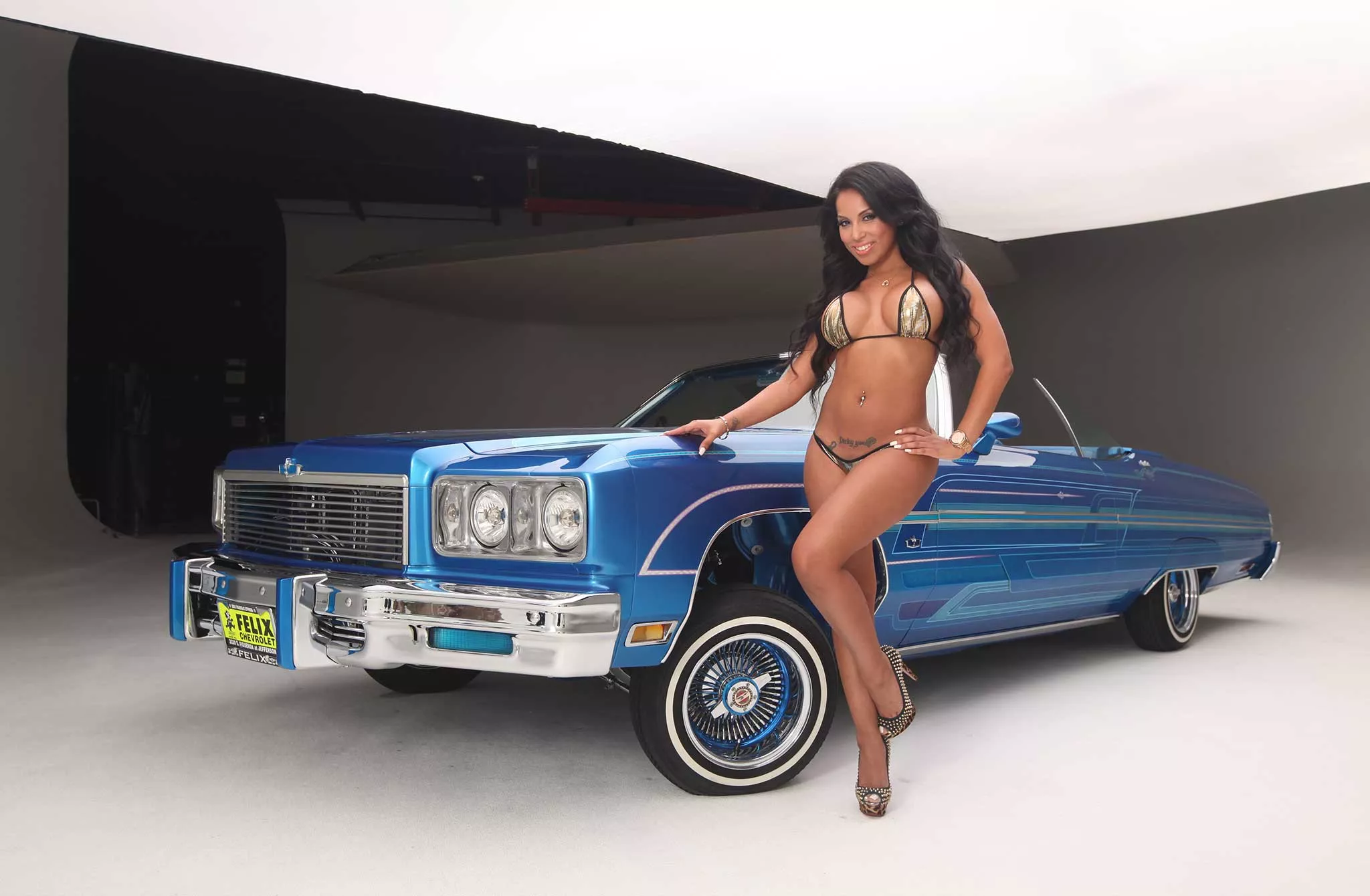 Lilmiisssexiimexii with 1975 Caprice