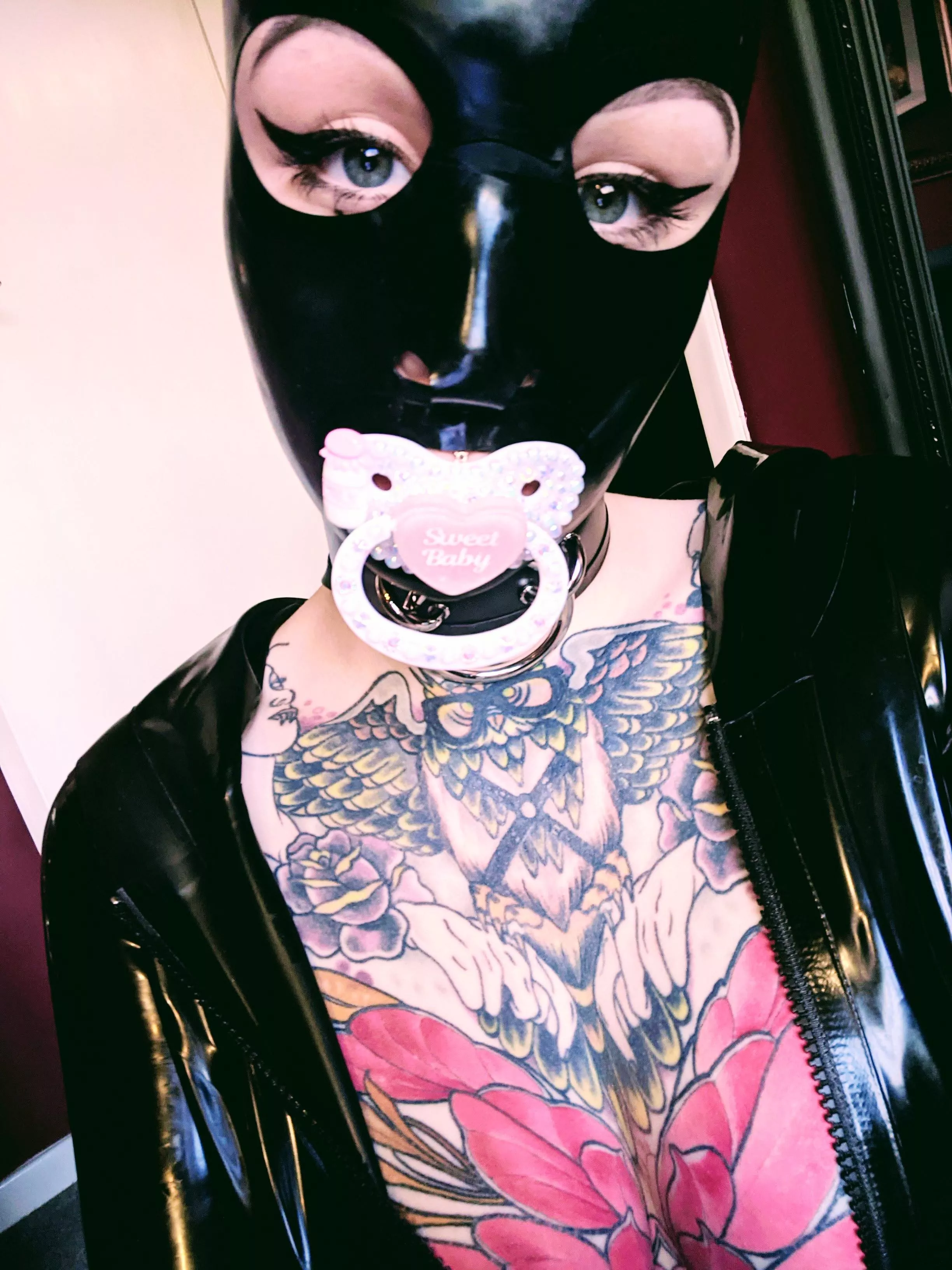 little, filthy sweet rubber dolly face 💕🍭💦