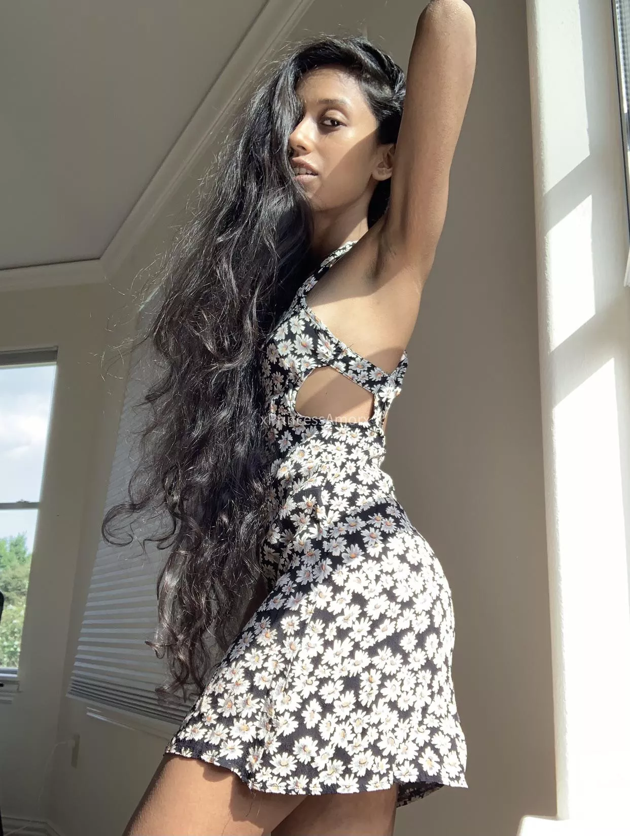 Long hair, no makeup, and a sundress!