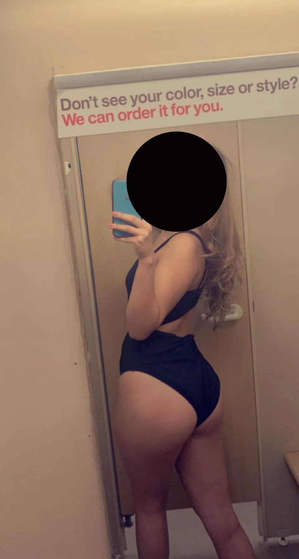 Looking for a bull to give my girlfriend what she’s been wanting, dm.