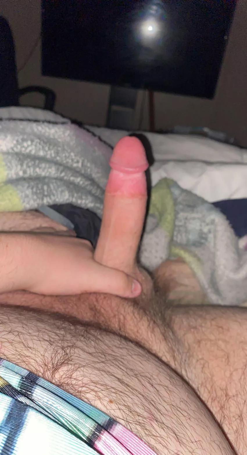 Looking for some chubby daddys to play around with😈 amos: desil_power69