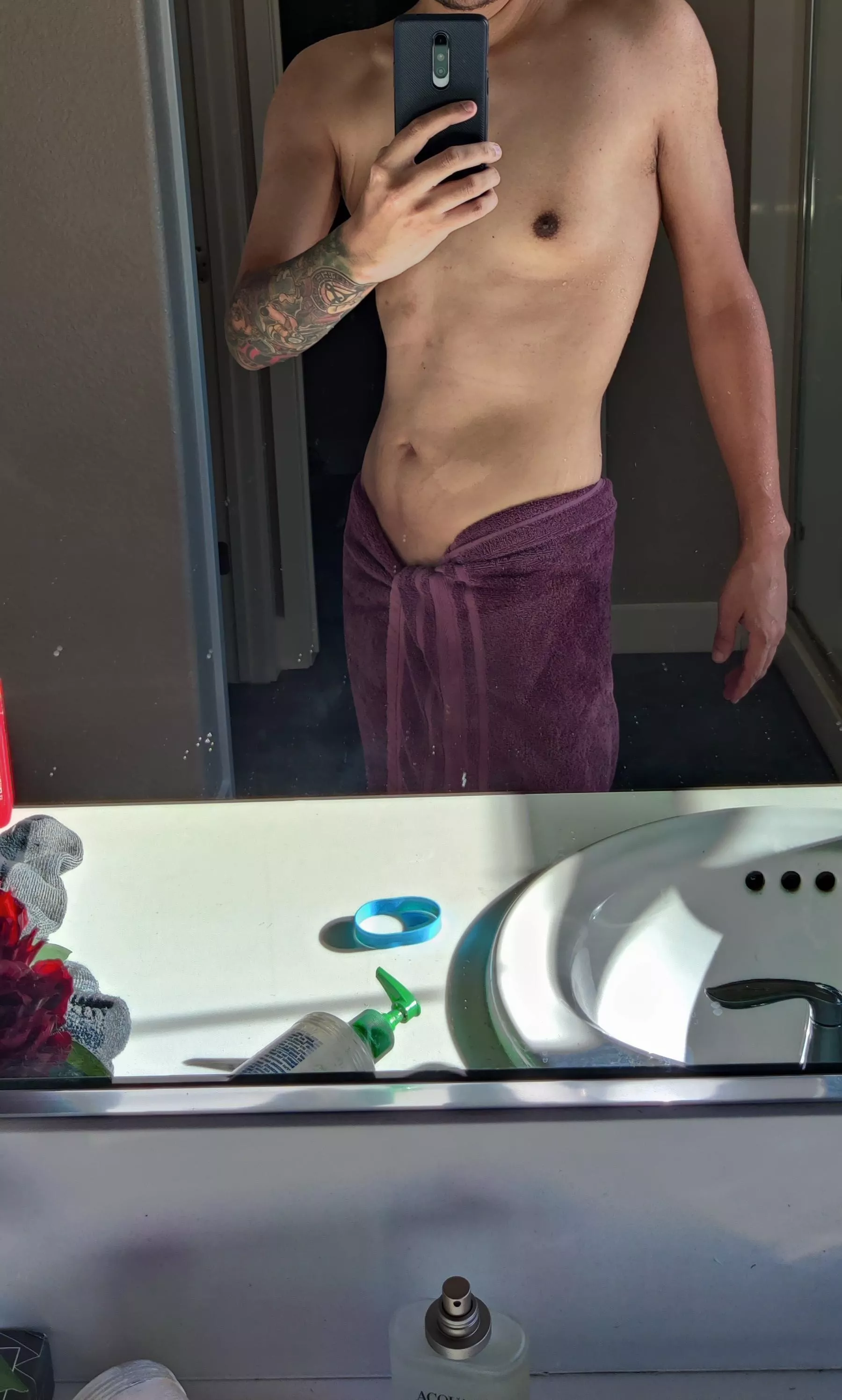 Lost weight! Wanted to share with some guys that might appreciate my progress.