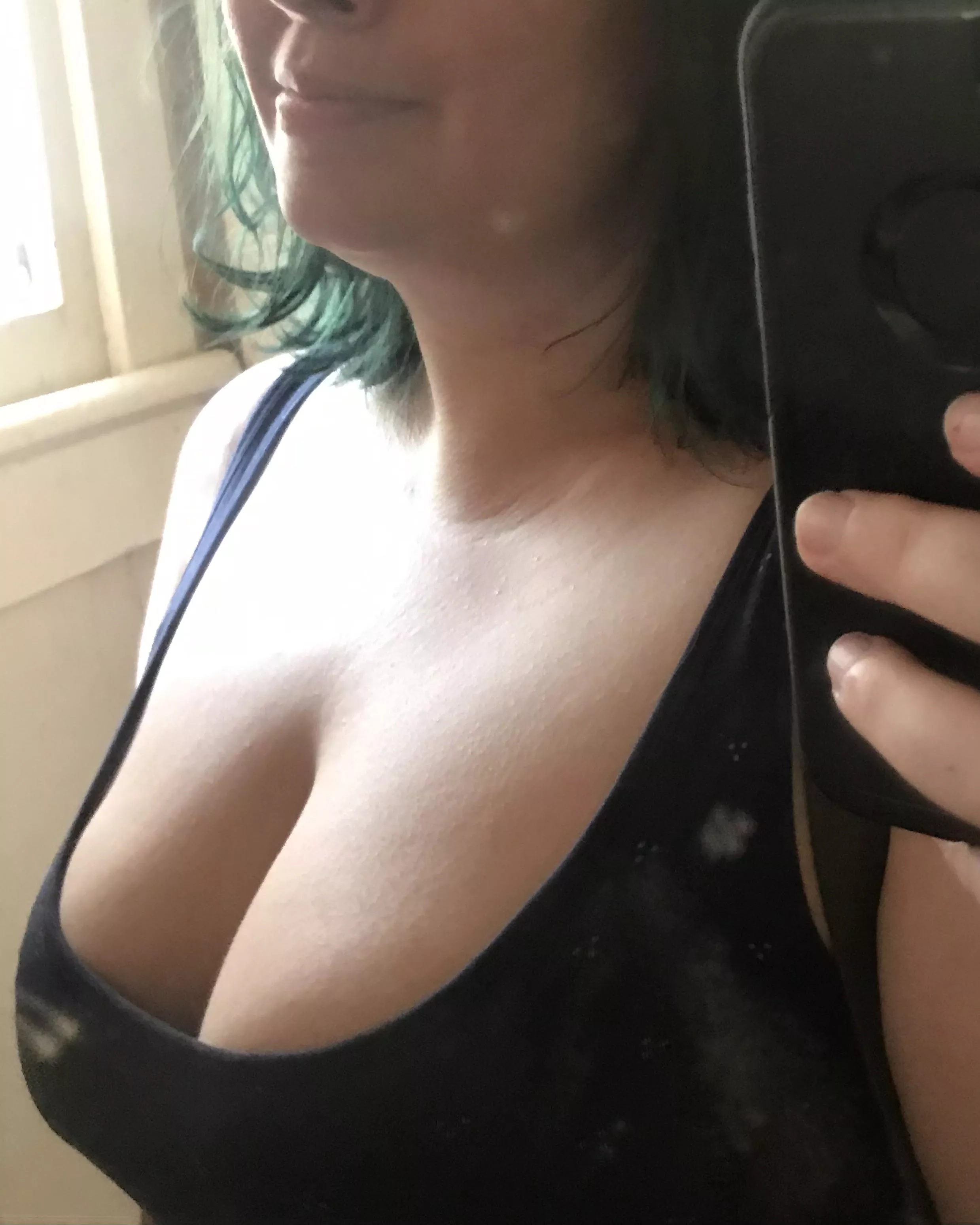 love showing off my boobs