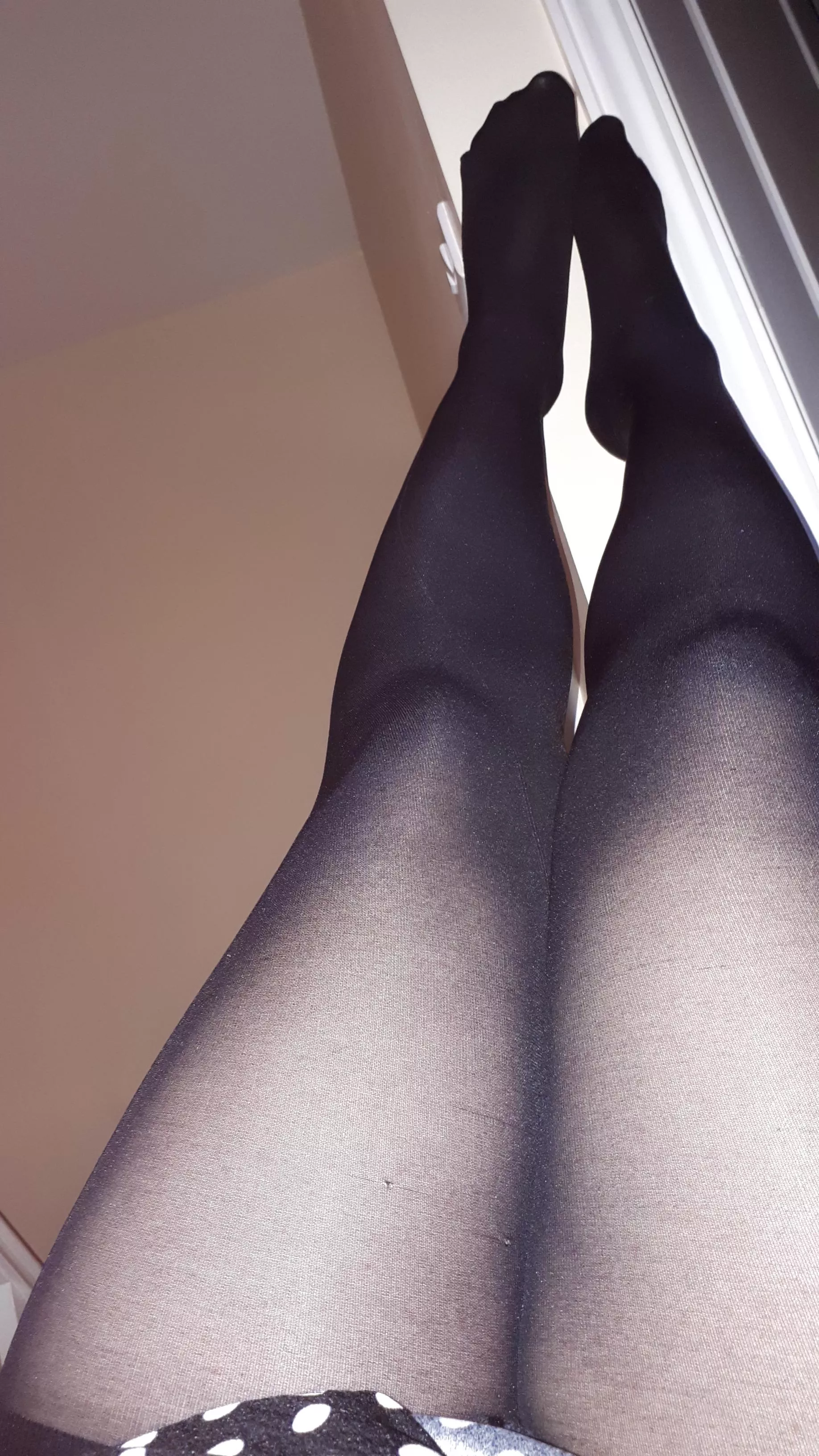 Love wearing tights 😍