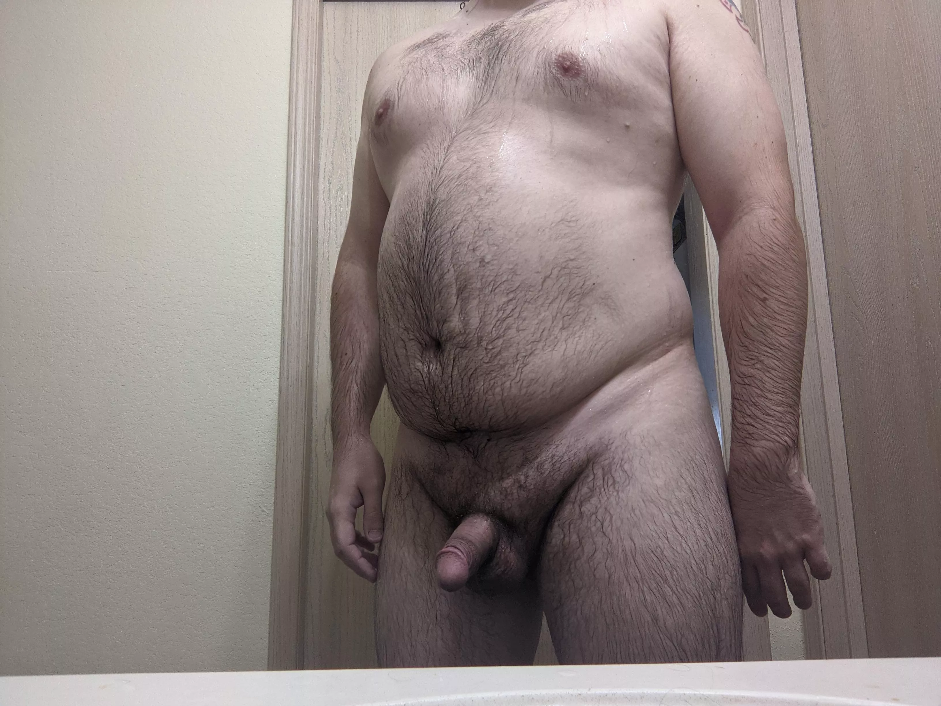 Loved posting my first picture ever last night that I decided to take another after my shower this morning. Hope you enjoy!