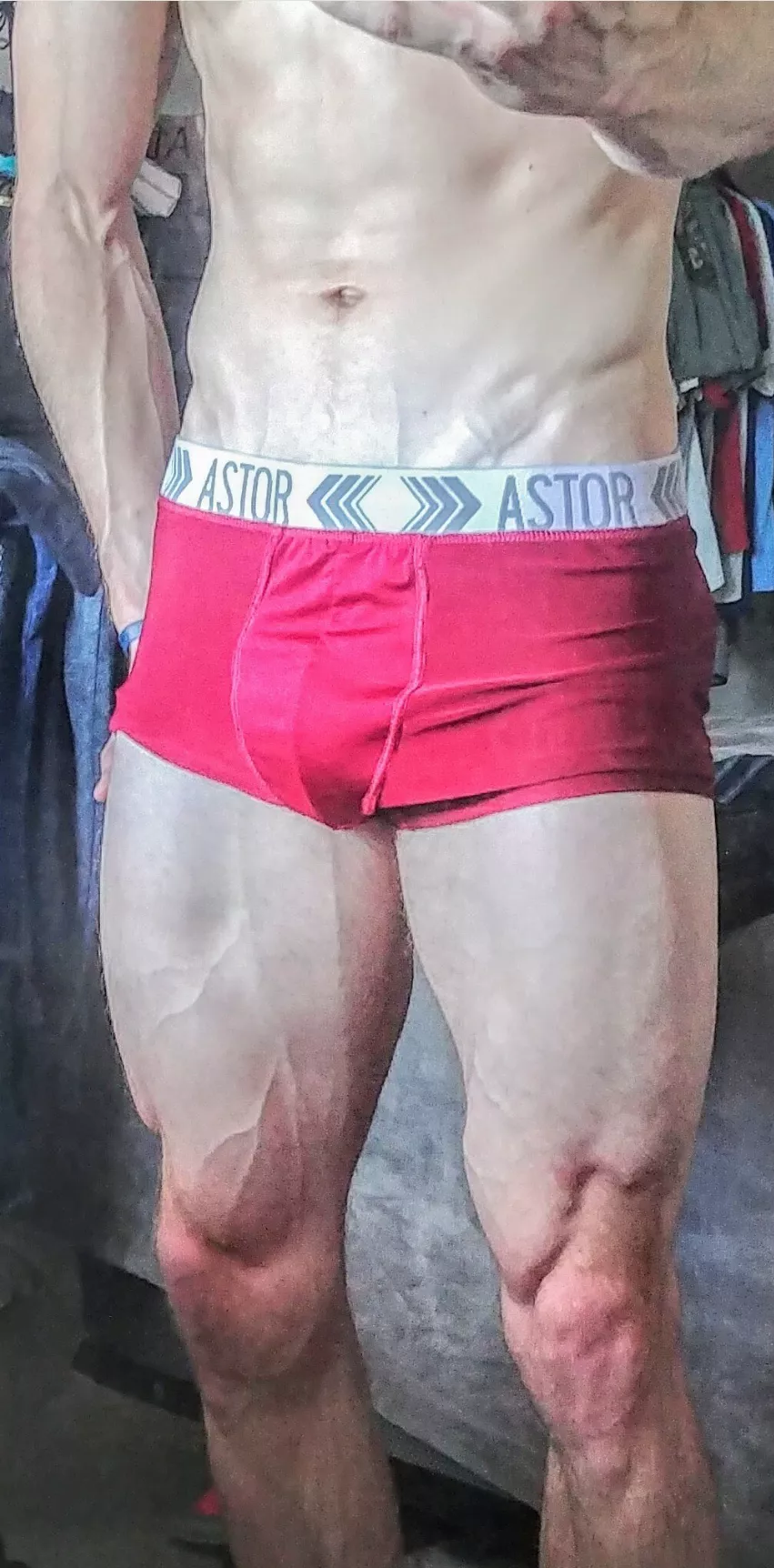 Lower body love and Christmas red