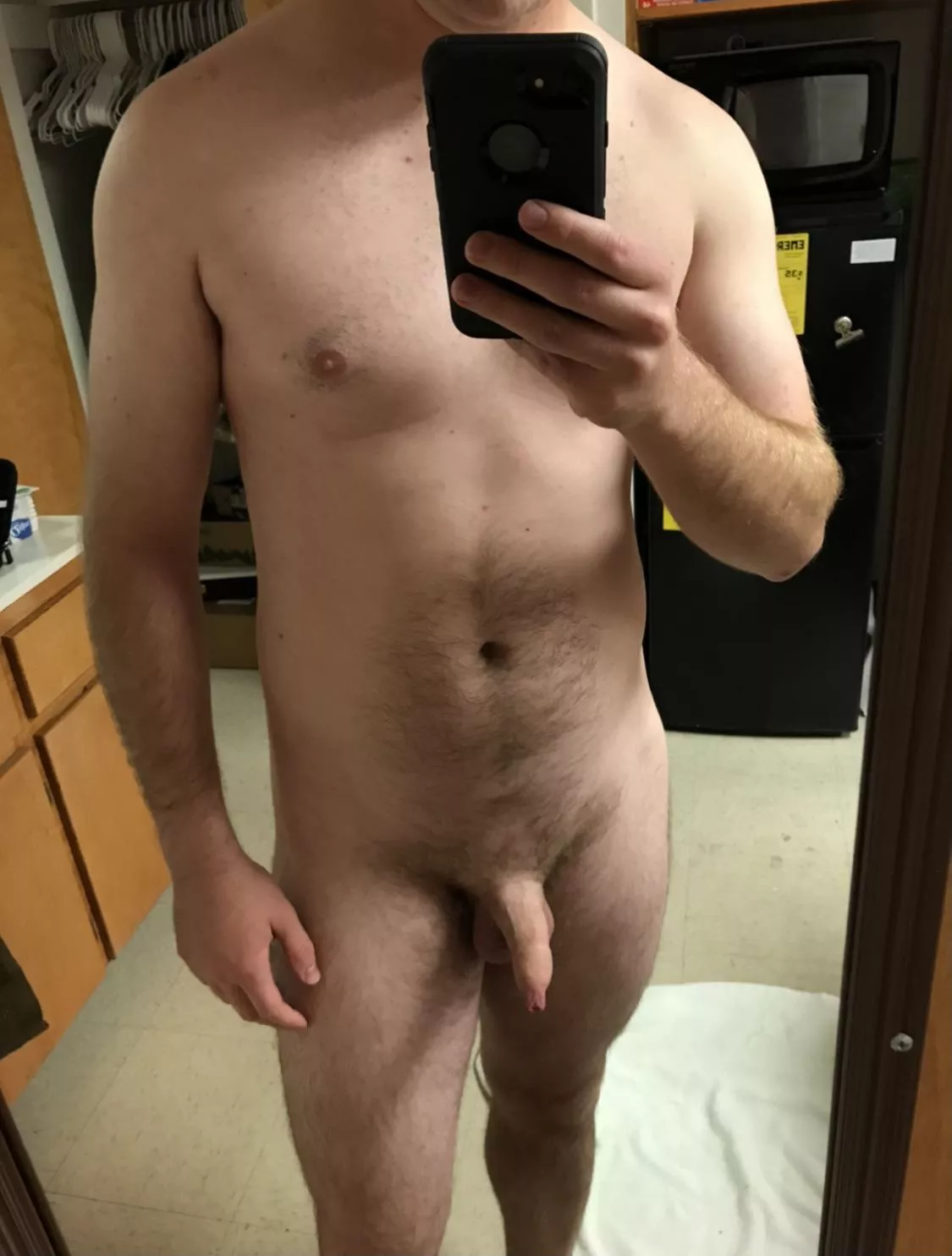 M 26 5’9” 180 lbs