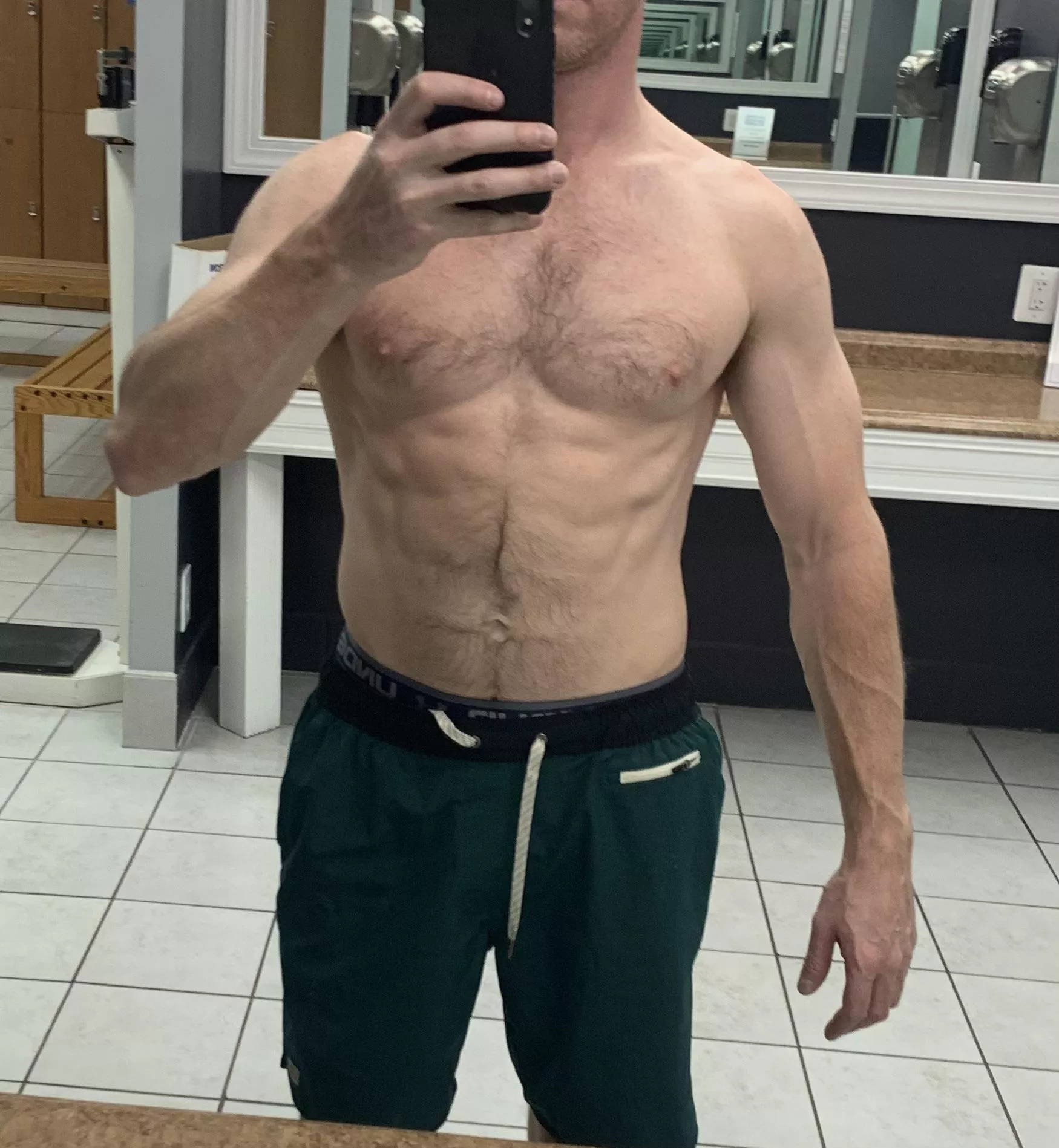 [M] 38. Swimmerâ€™s bod. Howâ€™s my progress?