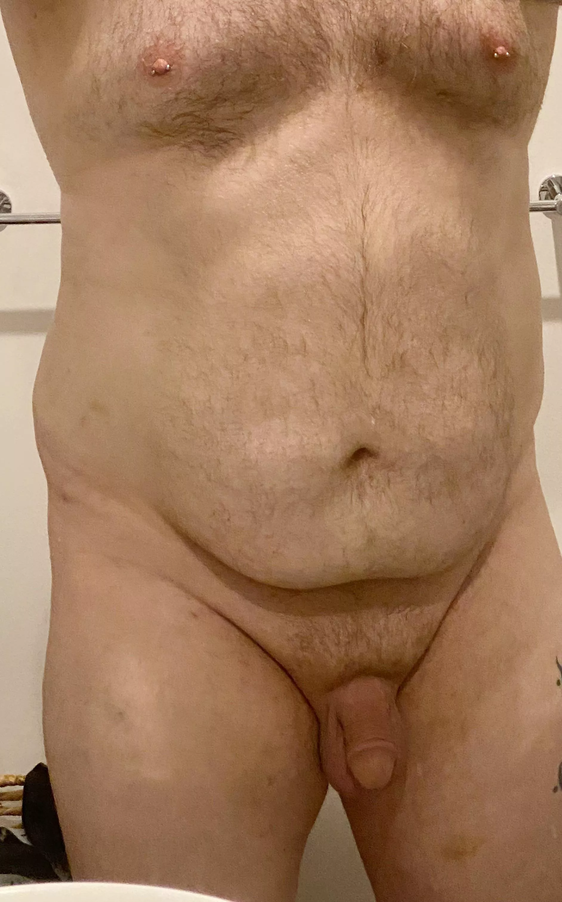 M, 39, 297lbs,6”2. Still chunky as 😱😱😱