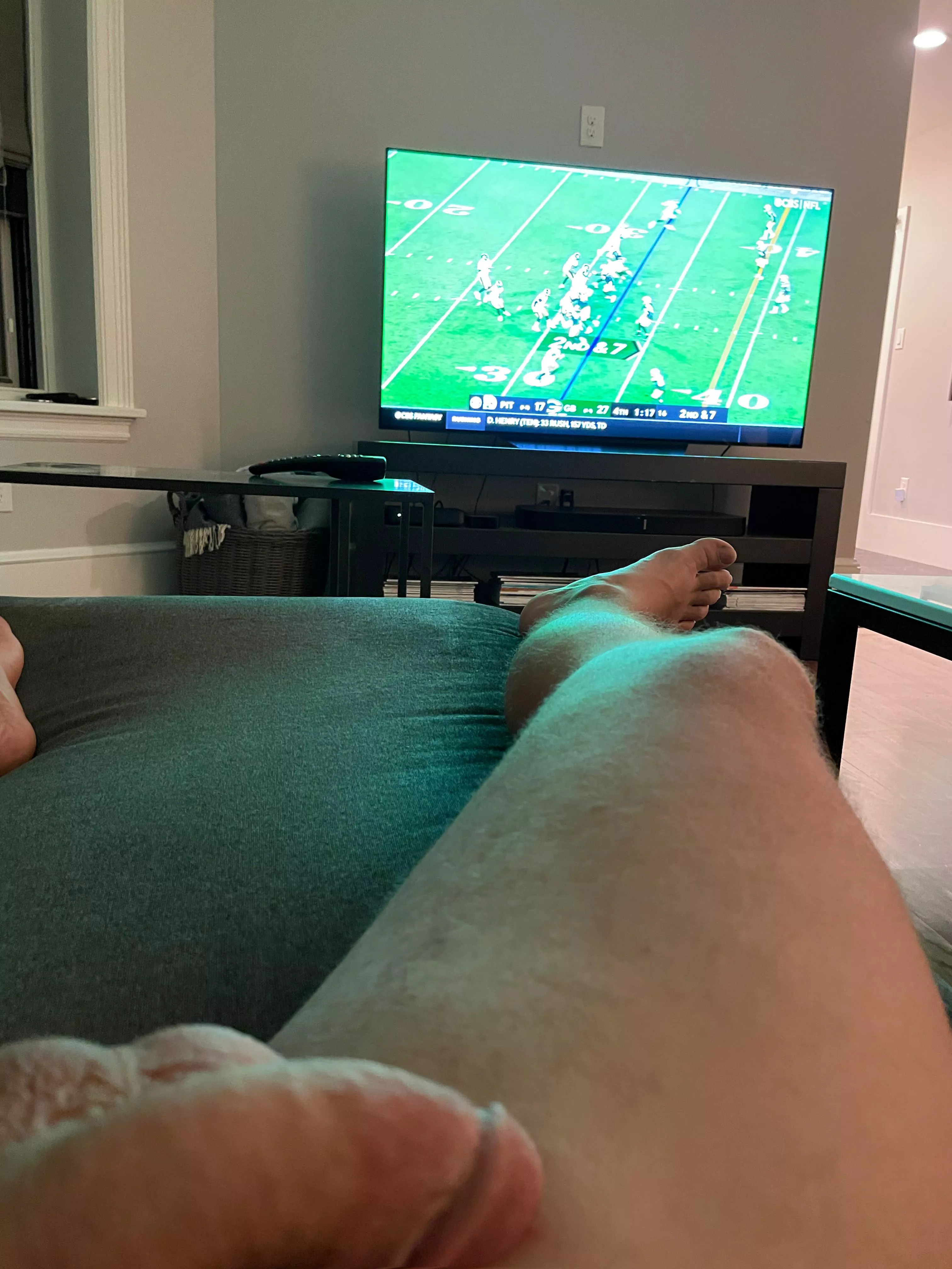 M [40] Philly - anyone else enjoy naked football ðŸˆ Sundayâ€™s