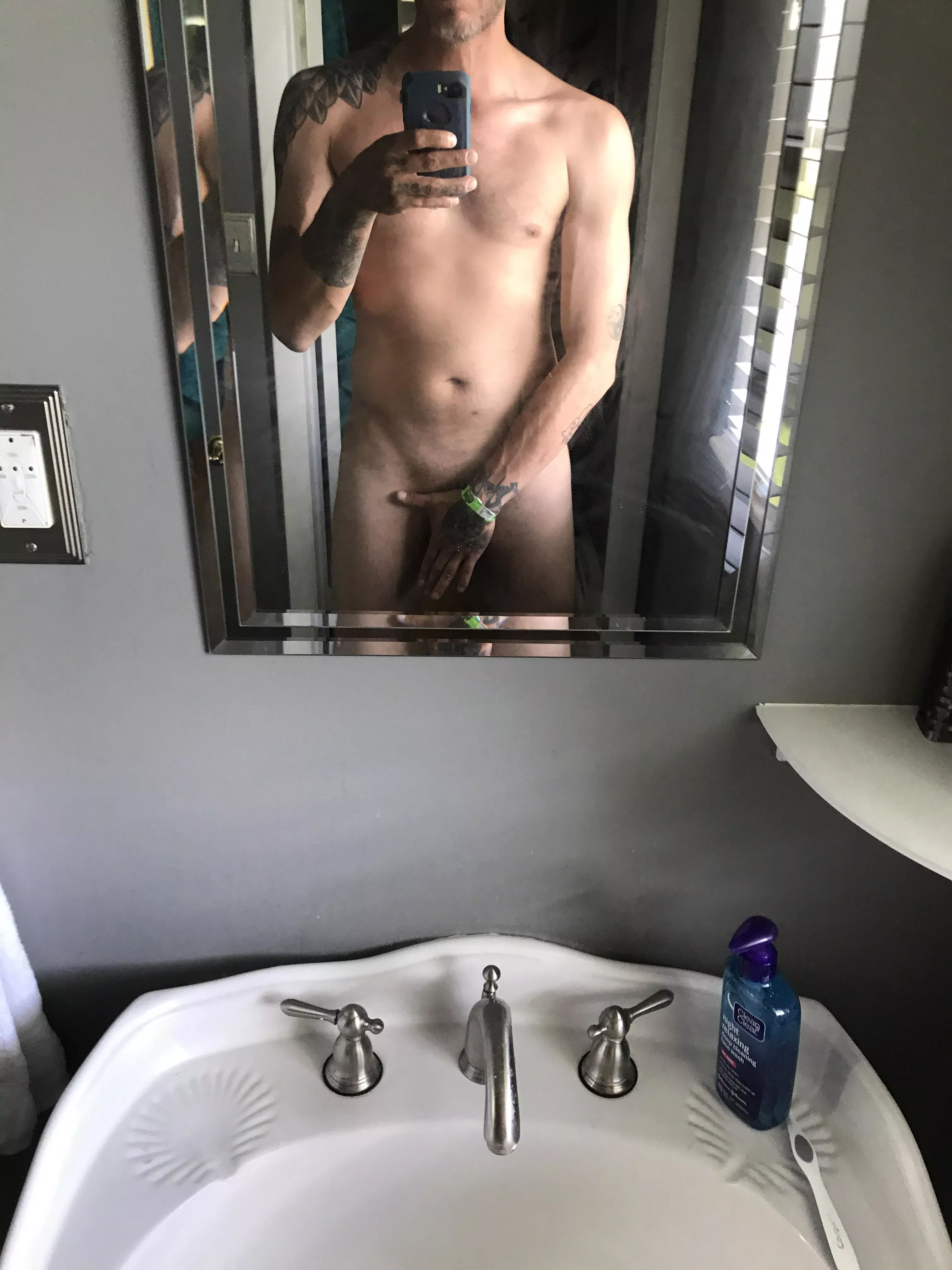 [M] Almost at my ideal weight. Lost 35 lbs durning quarantine