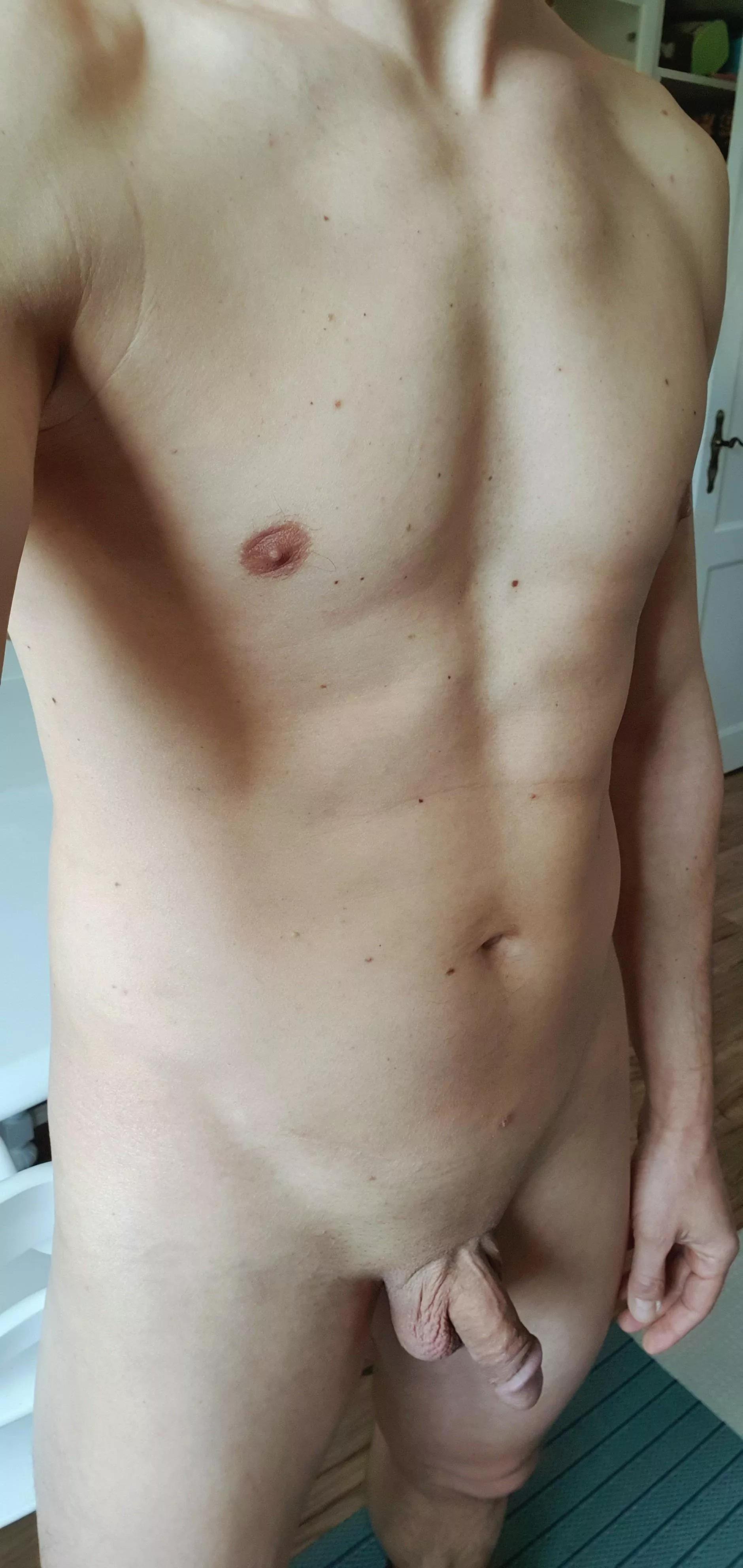 [M] just me in home office