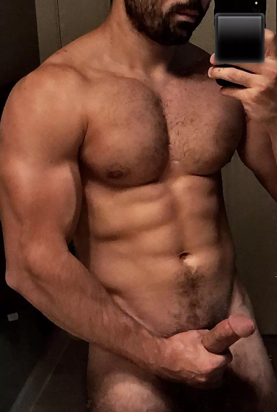 [m] Lift and then cardio at home? 😏