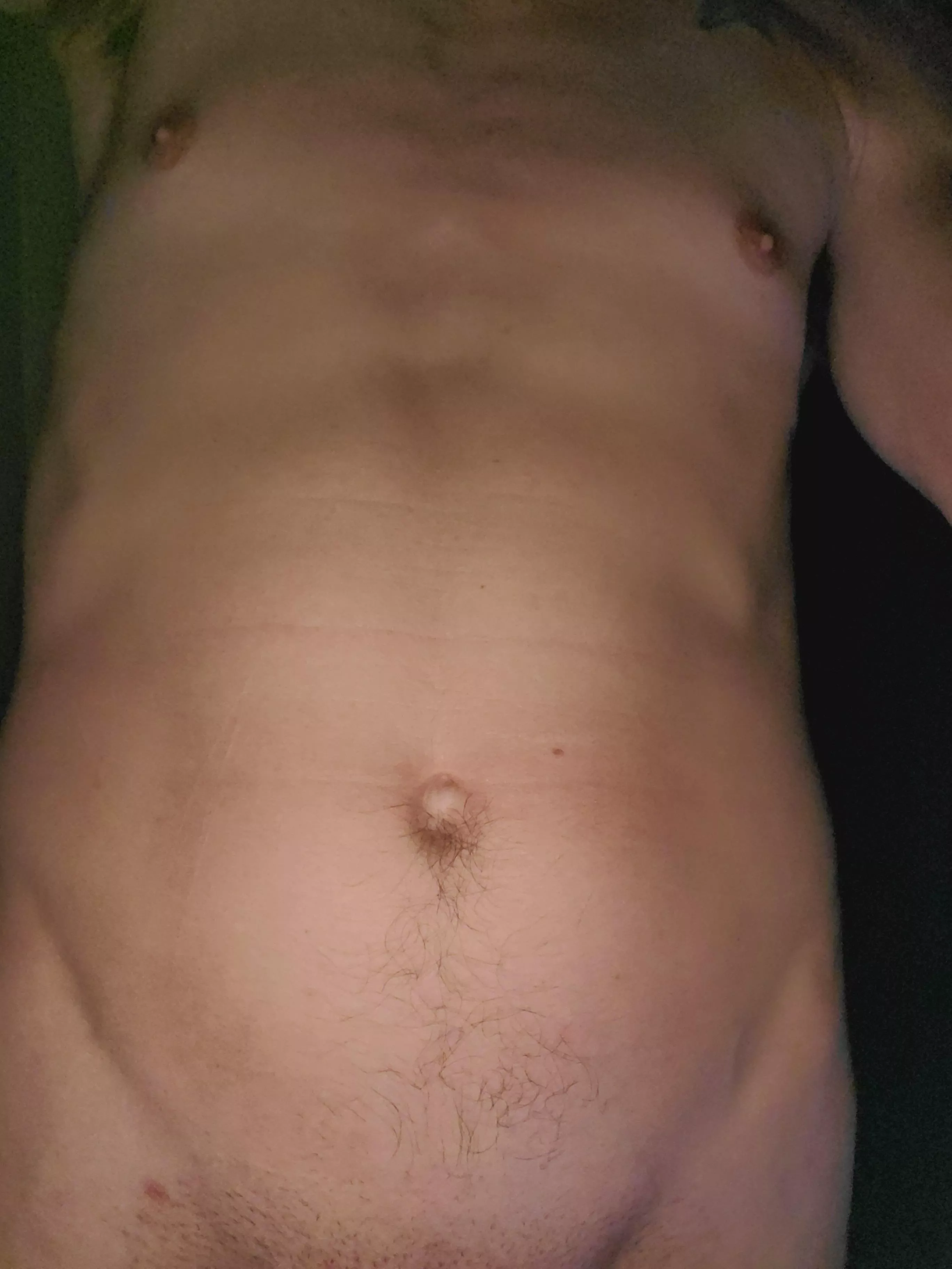 [M]