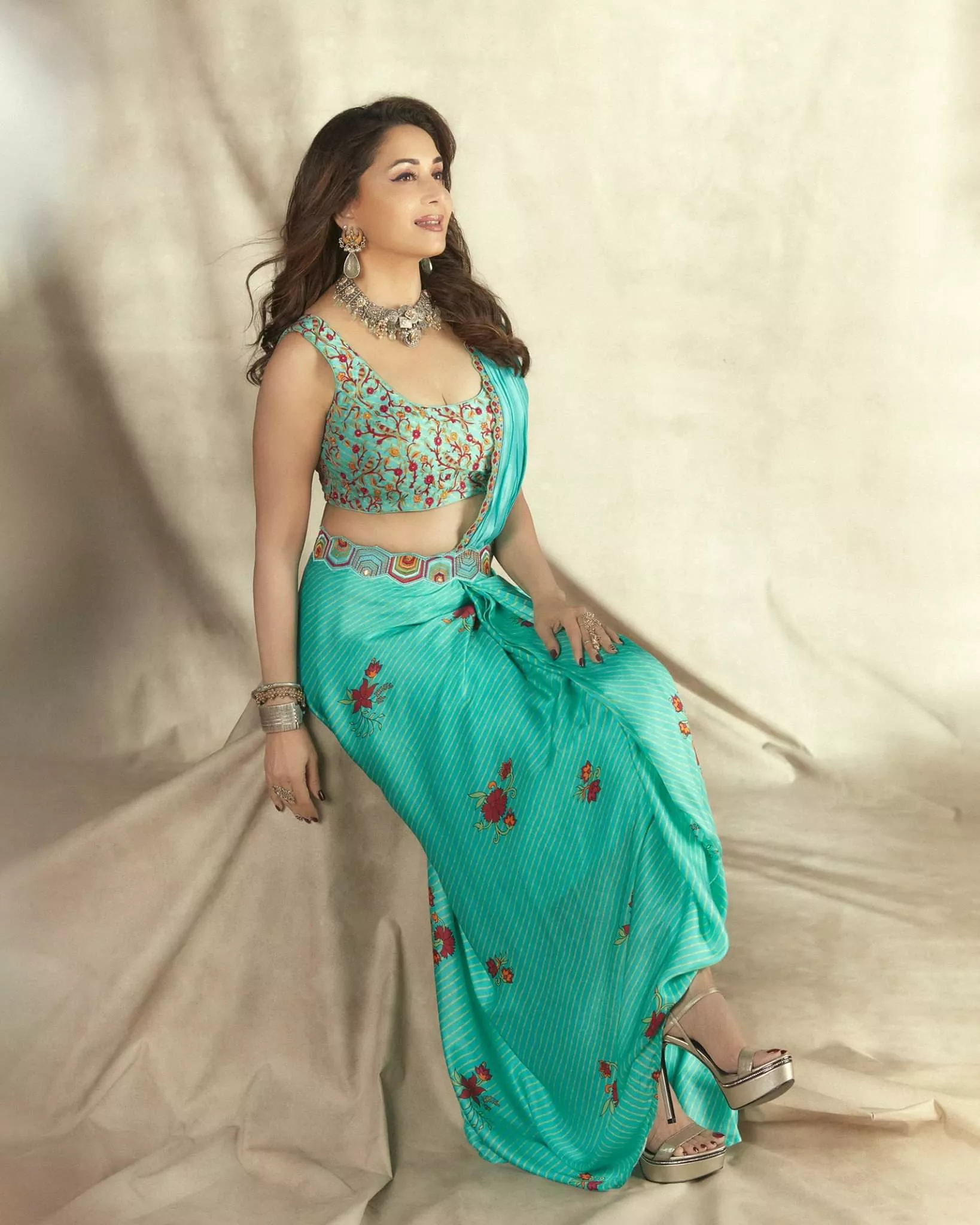 Madhuri Dixit the ultimate Milf.. what's your fantasy ?