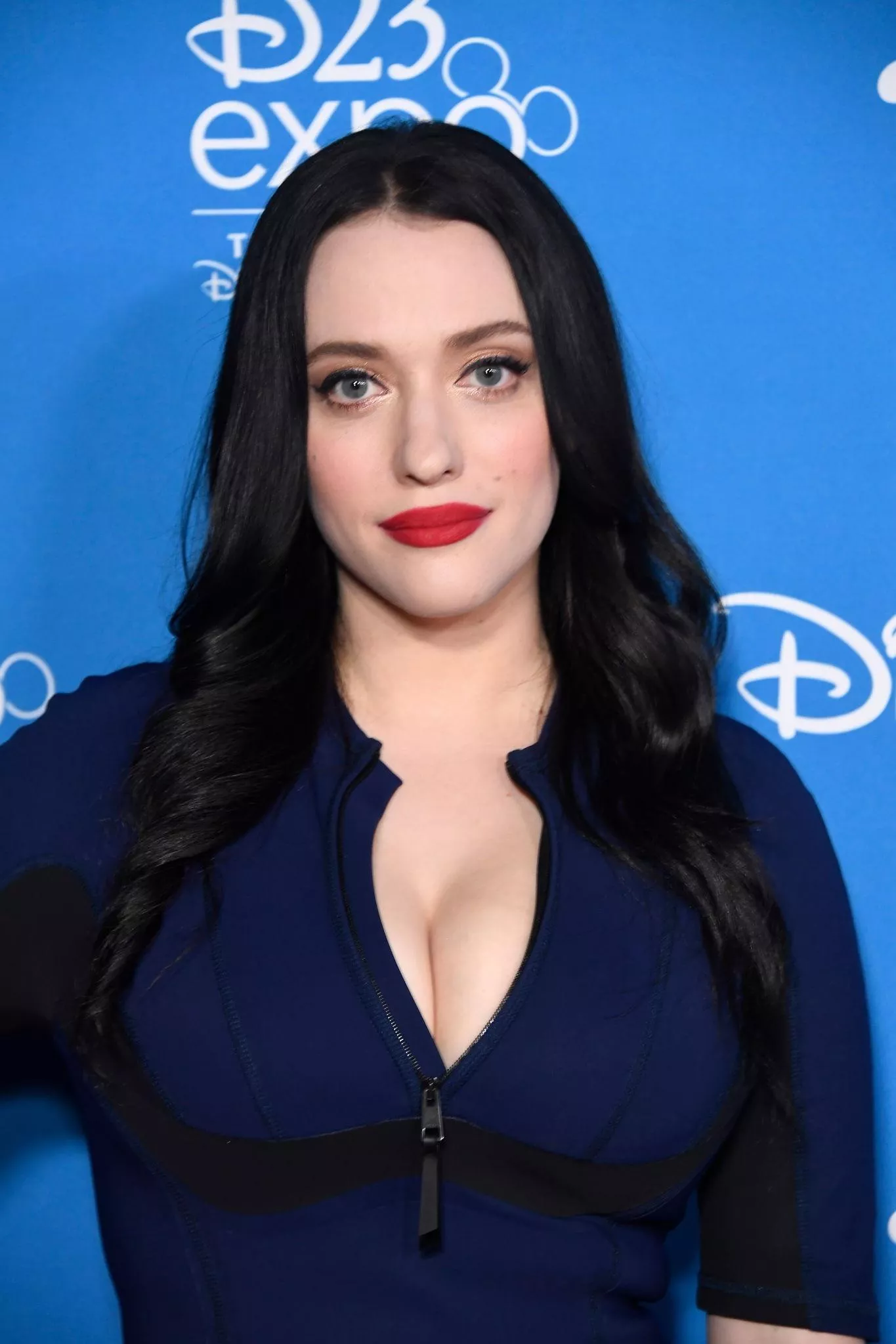 Make me cum to Kat Dennings on cam