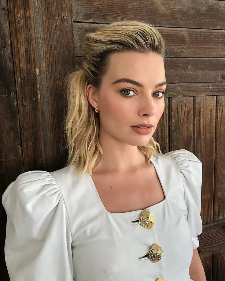 Margot Robbie