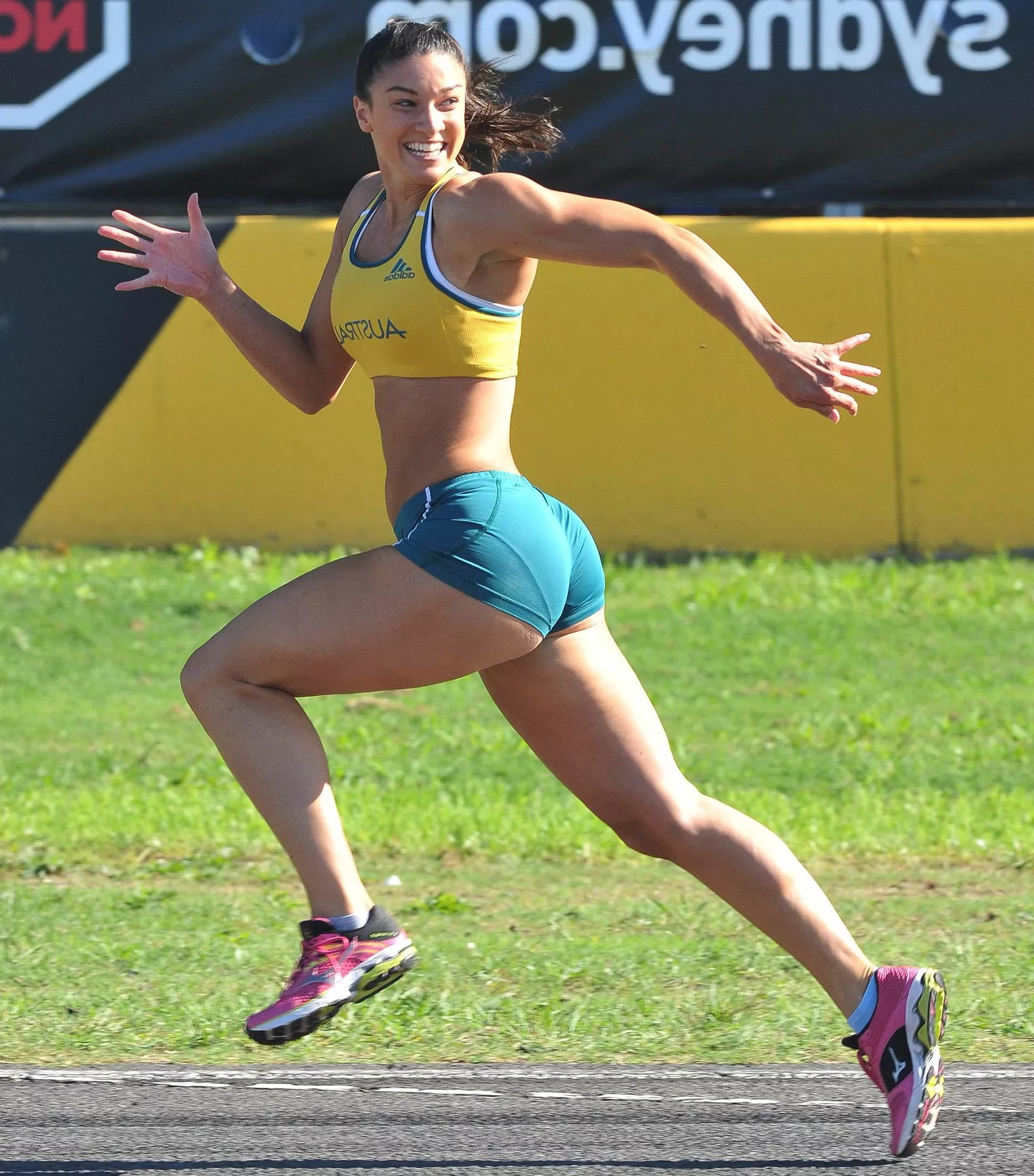 Michelle Jenneke???