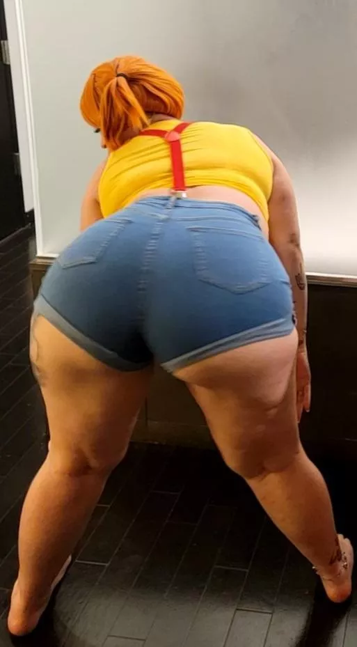 Misty's Mass Of Ass.