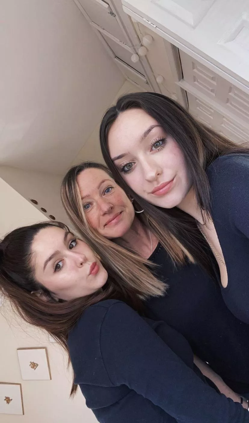 Mom and her daughters