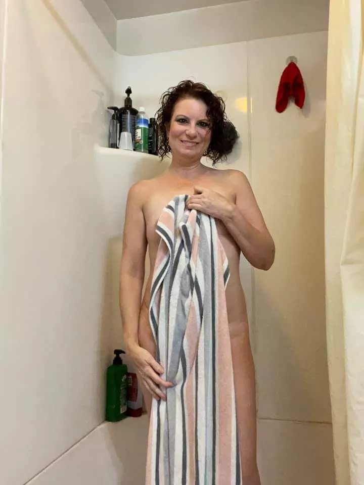 Mom fresh out of the shower