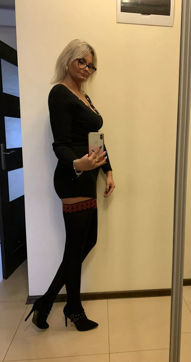 Mom in black