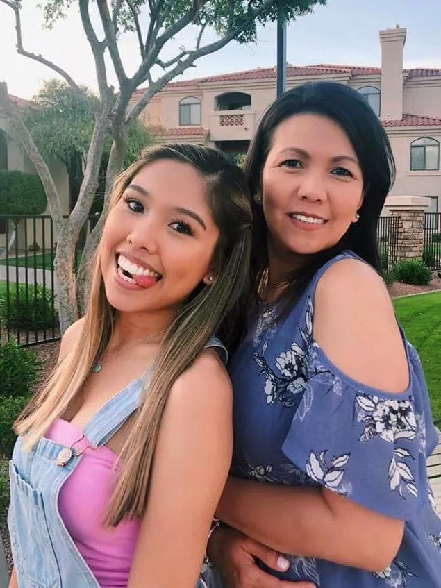 mom or daughter?