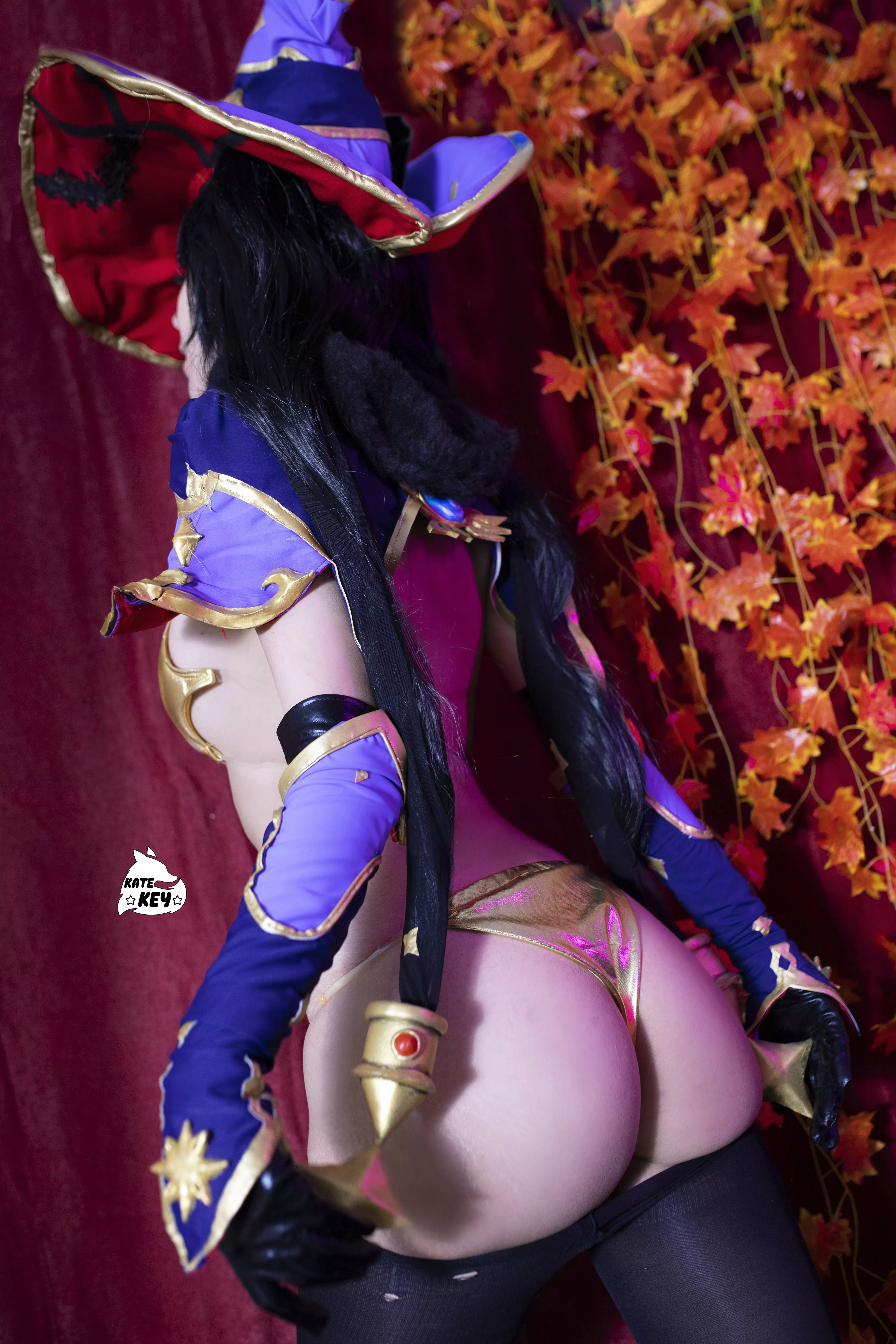 Mona booty from Genshin Impact by Kate Key