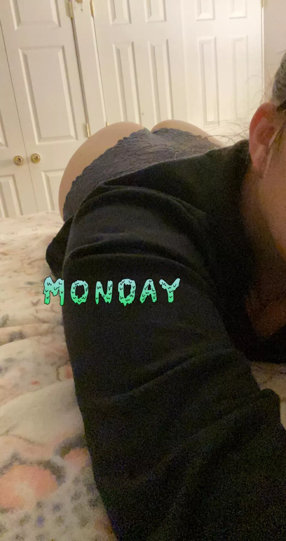 Mondays aren’t so bad, right? [f]