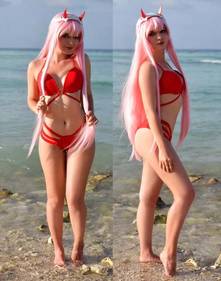 More bikini Zero Two ~ bonus set of this month!