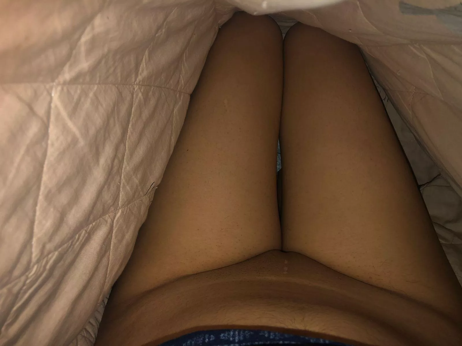 More you zoom , closer you get to my pussy [F]